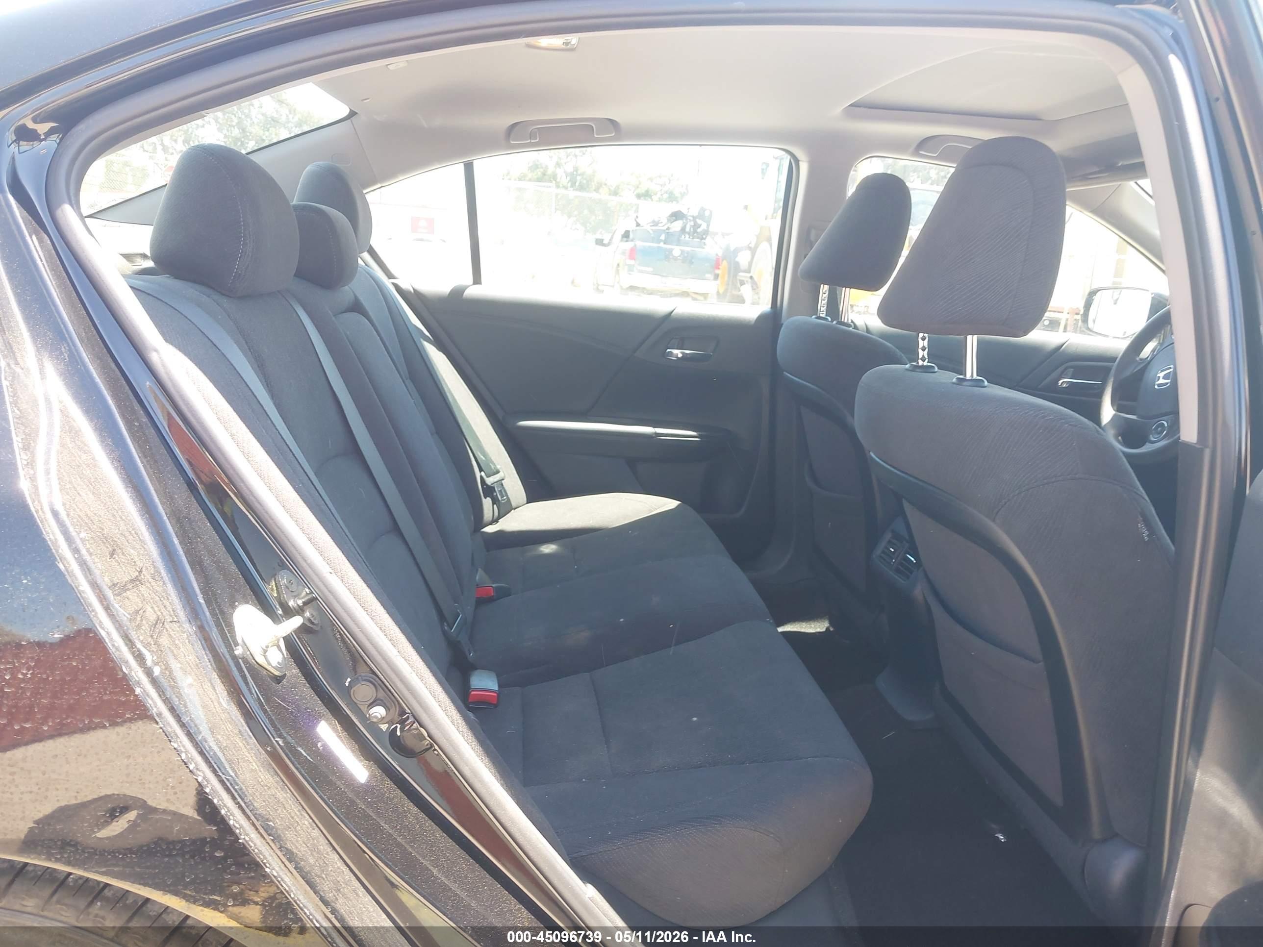 HONDA ACCORD image 8