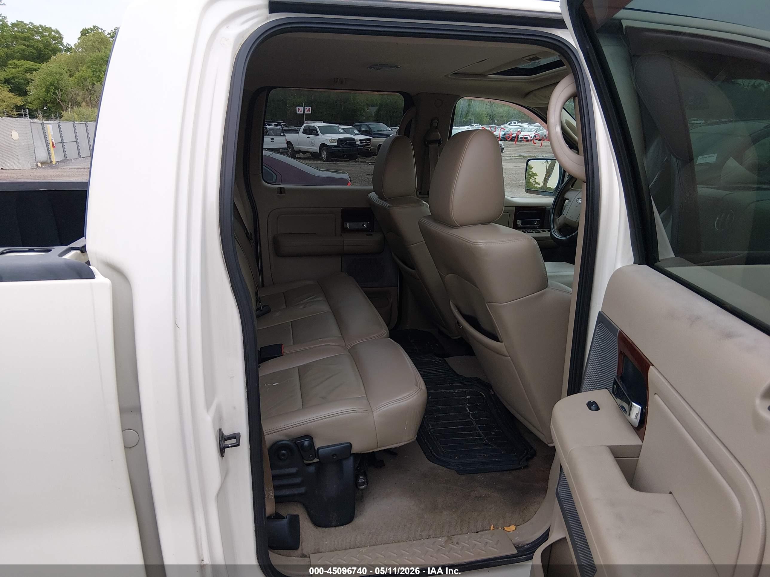 FORD F-150 image 8