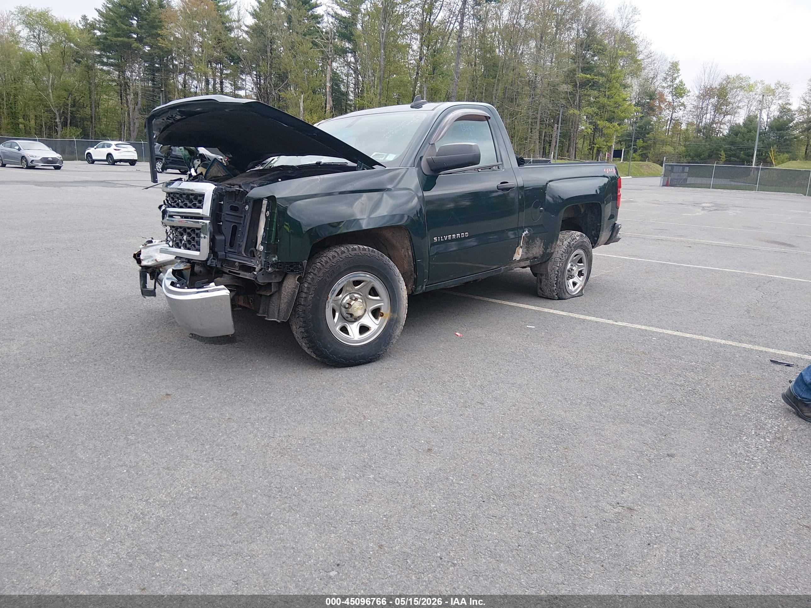 CHEVROLET SILVERADO image 2