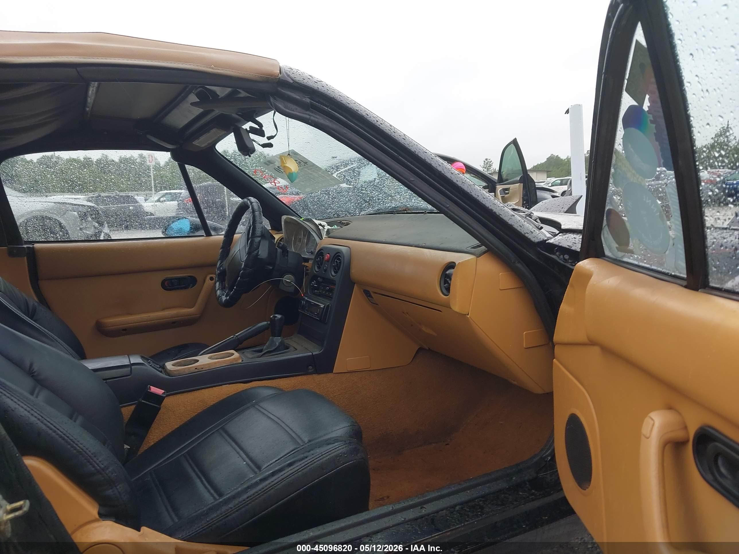MAZDA MX-5 image 5