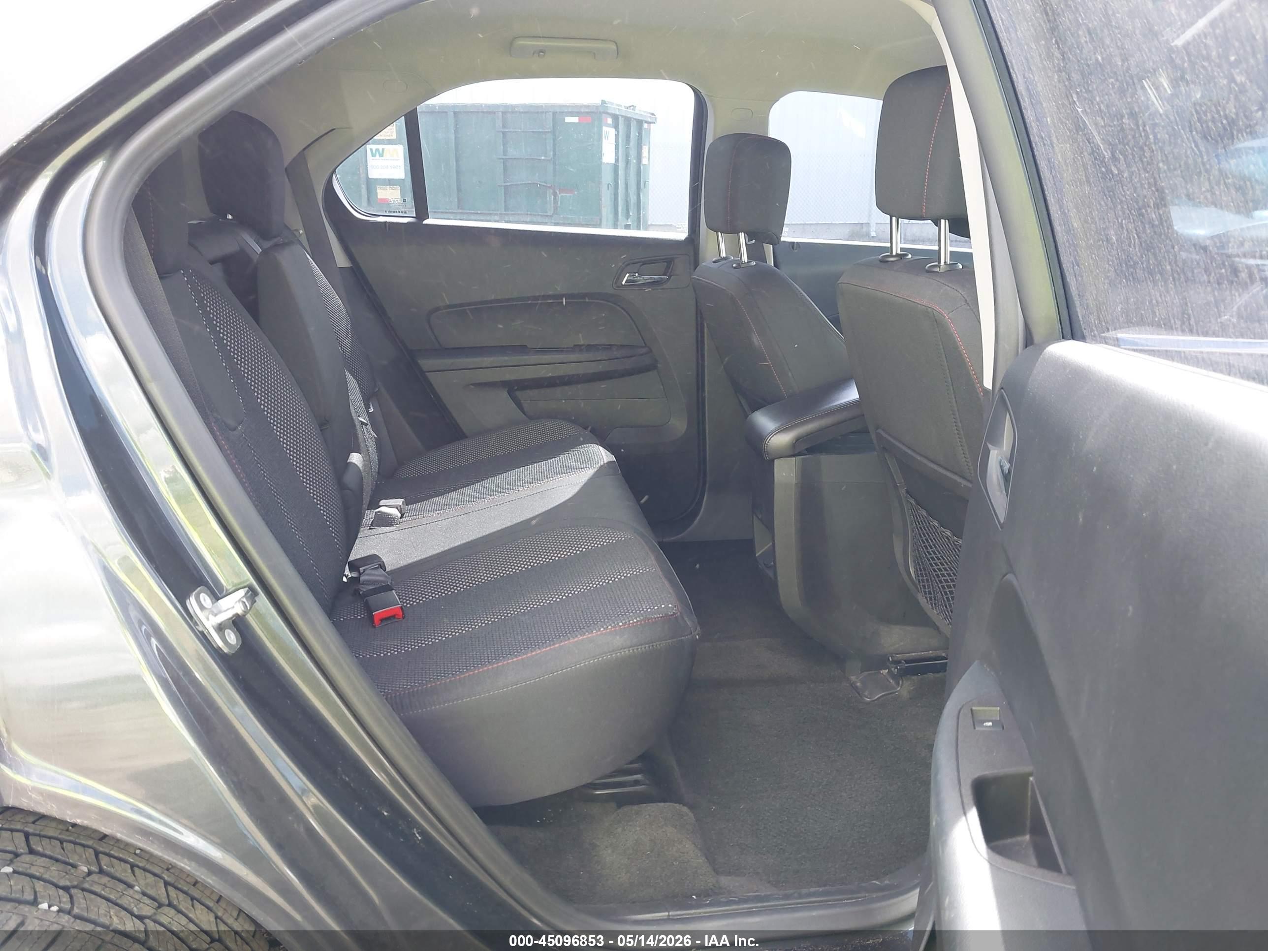 CHEVROLET EQUINOX image 8