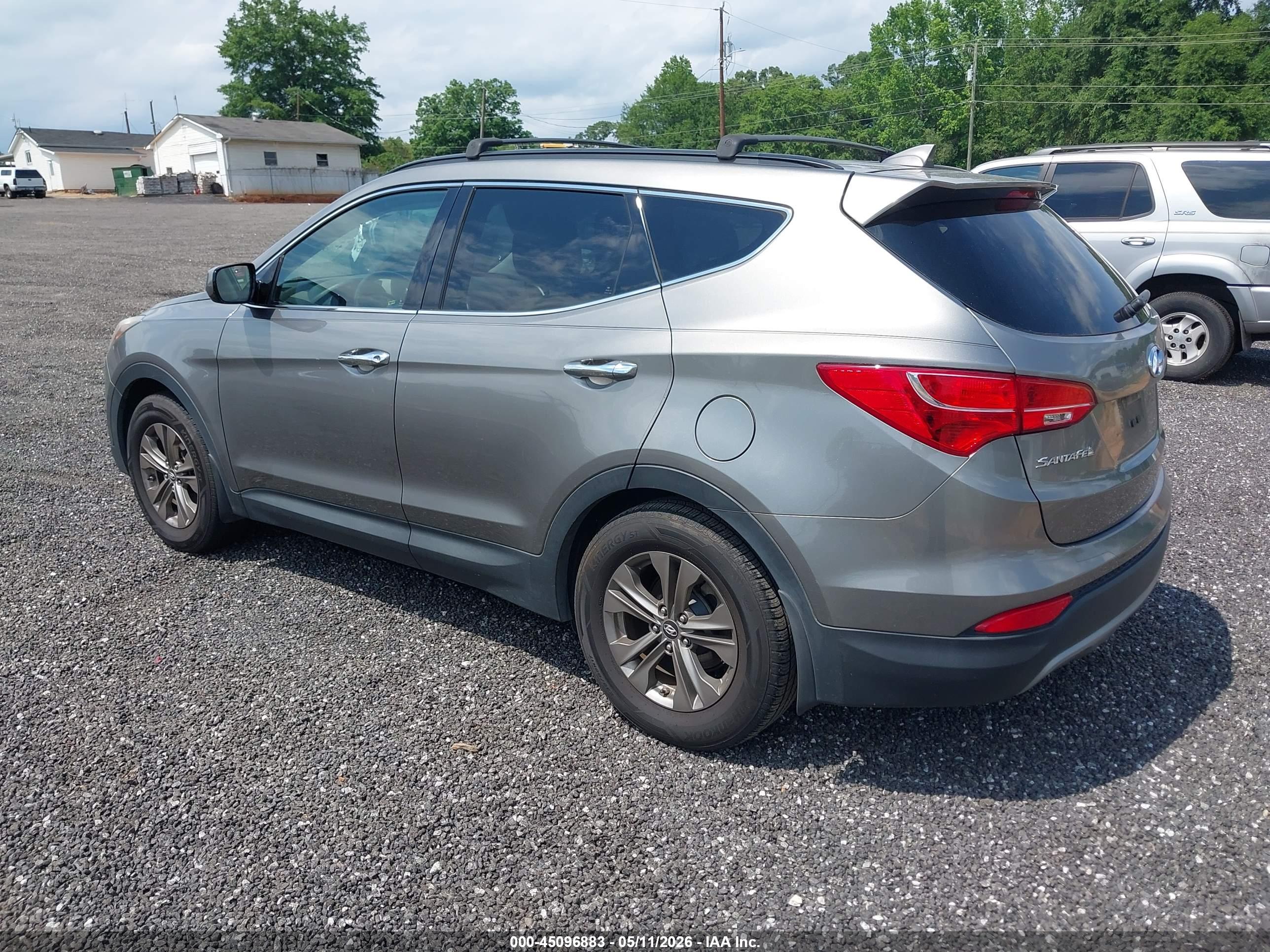HYUNDAI SANTA image 3