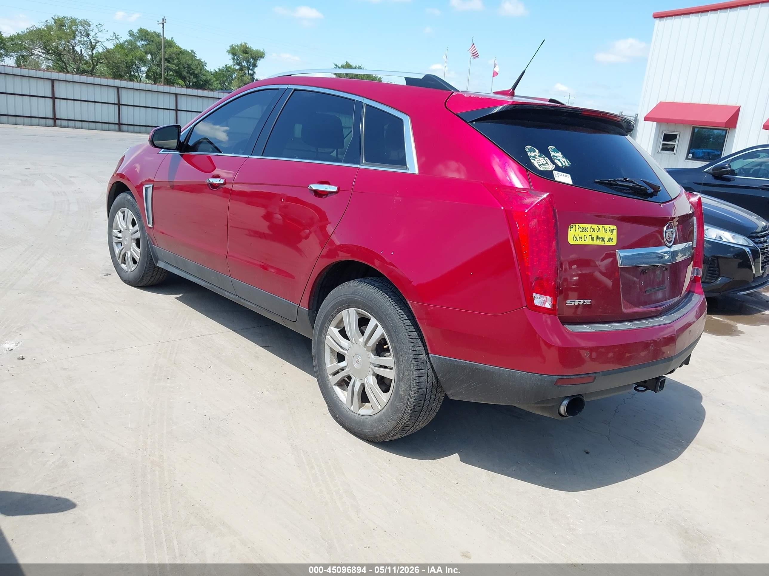 CADILLAC SRX image 3