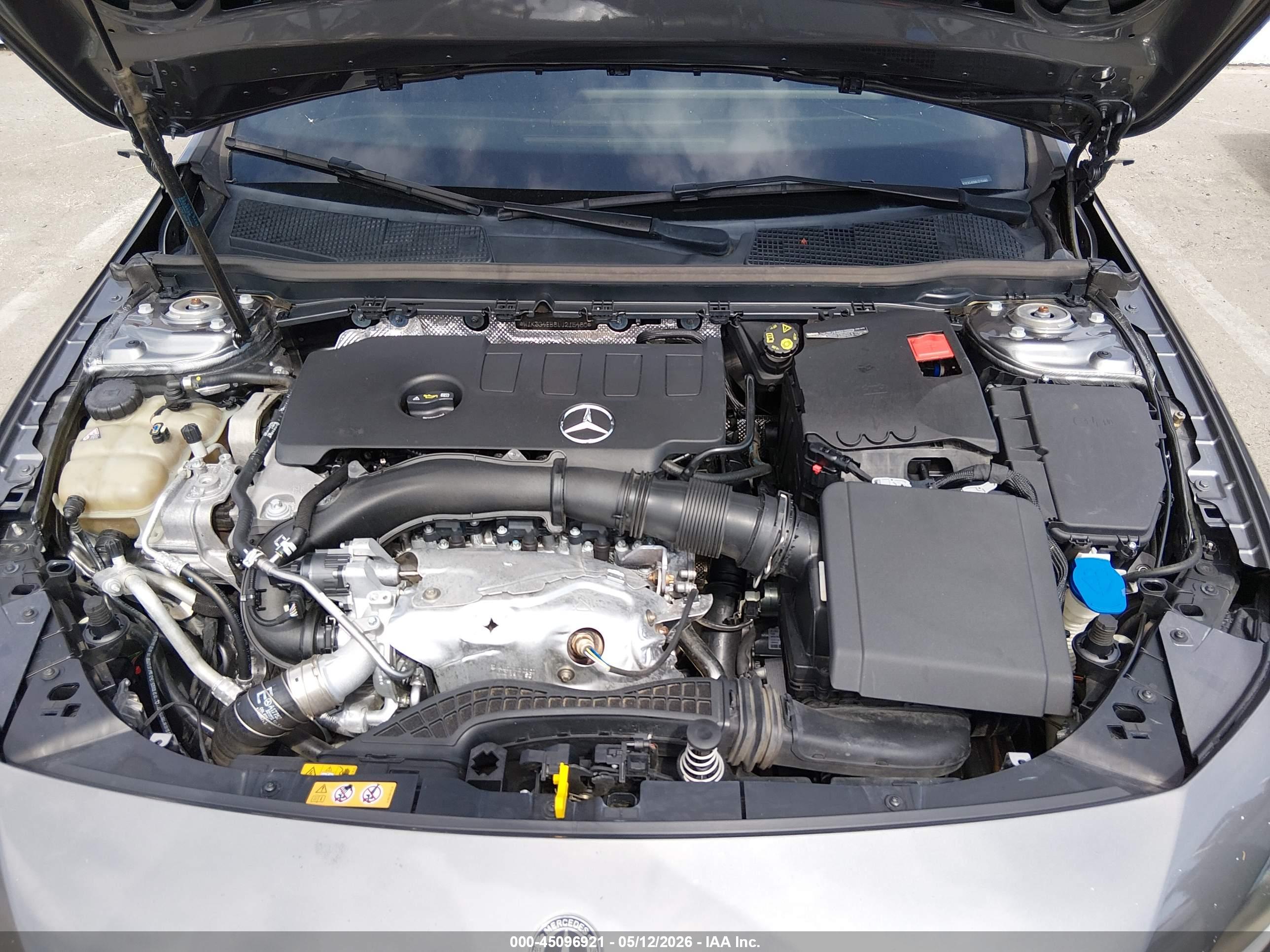MERCEDES-BENZ A image 10