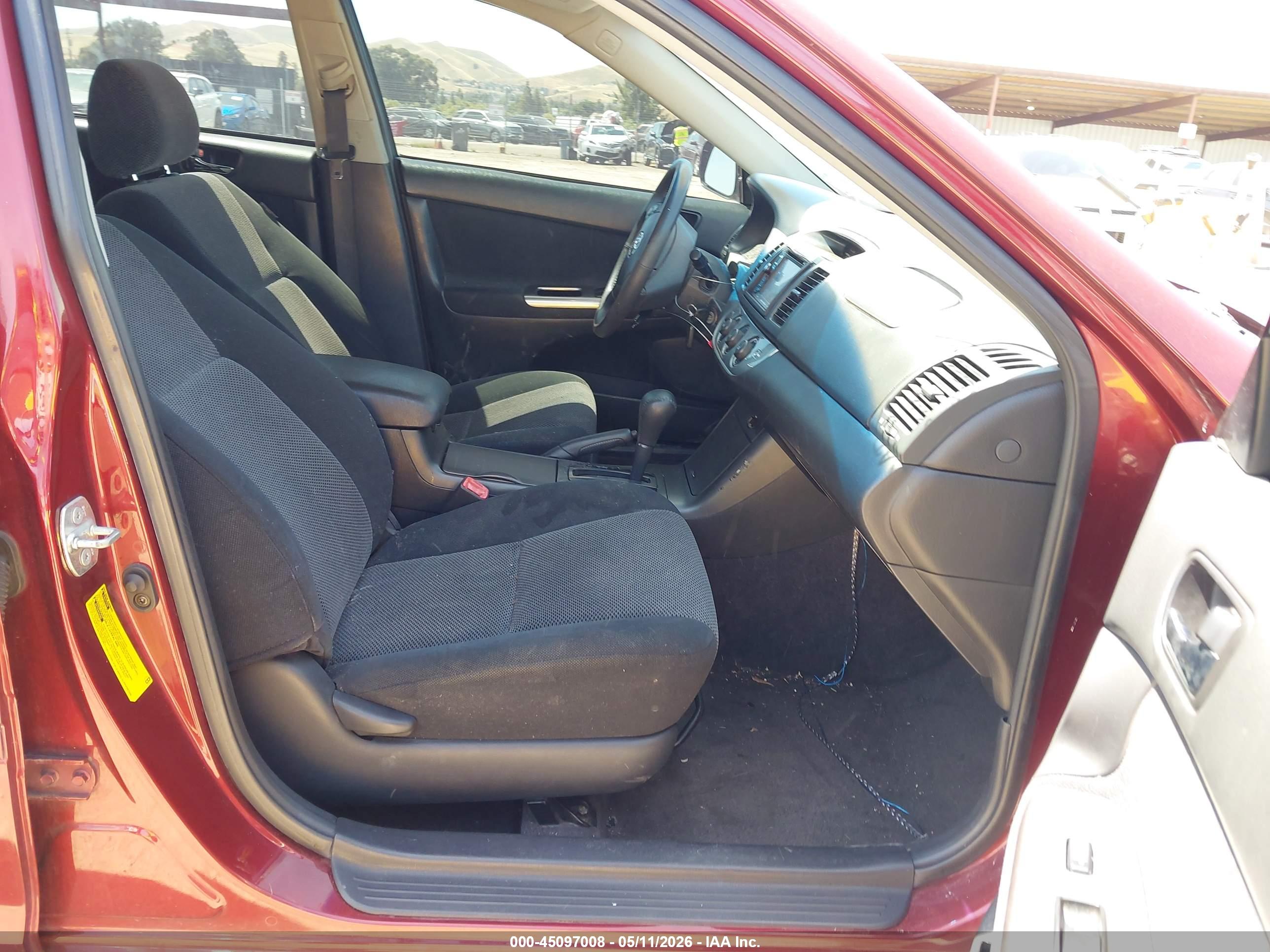 TOYOTA CAMRY image 5
