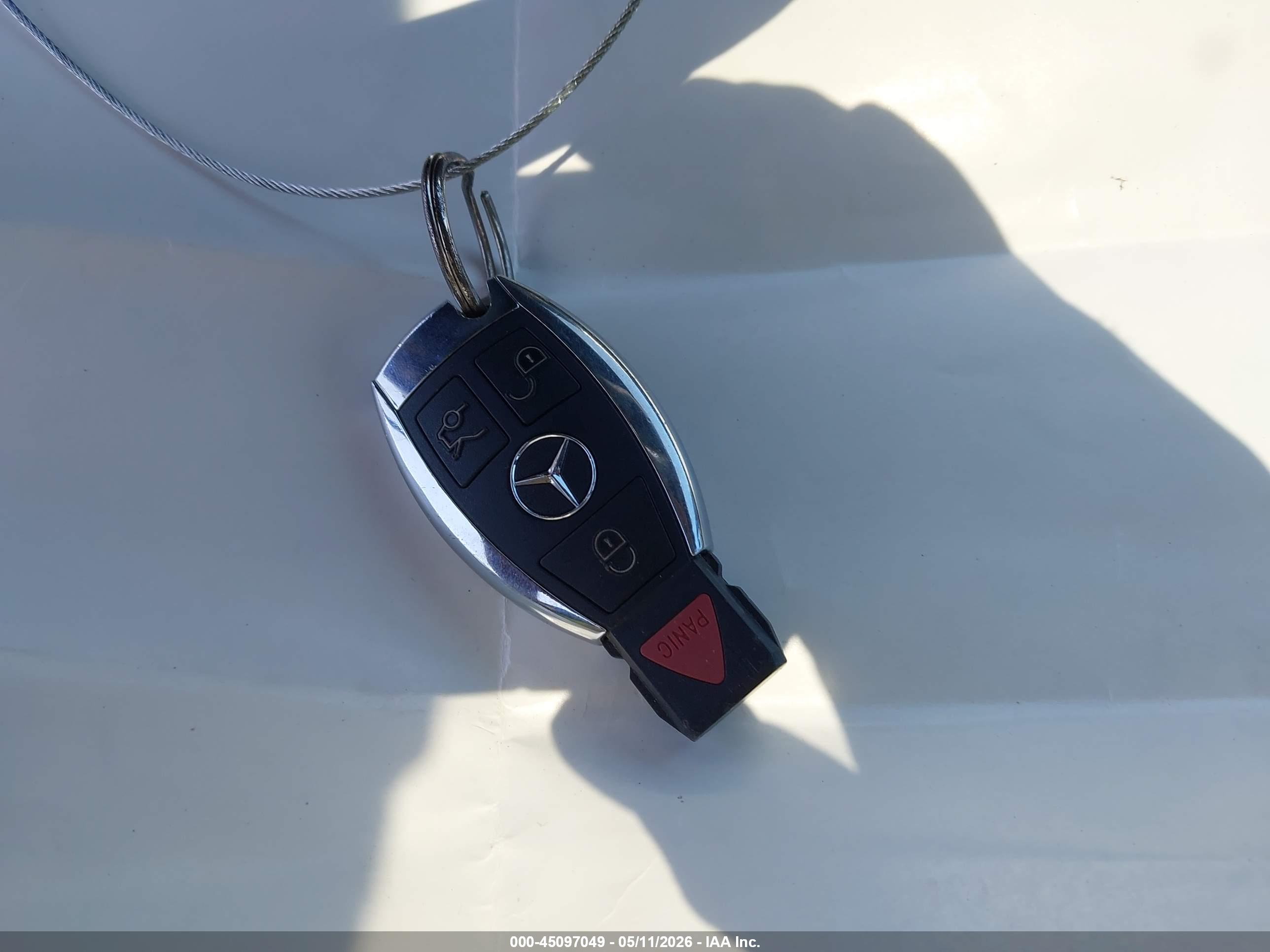 MERCEDES-BENZ C image 11