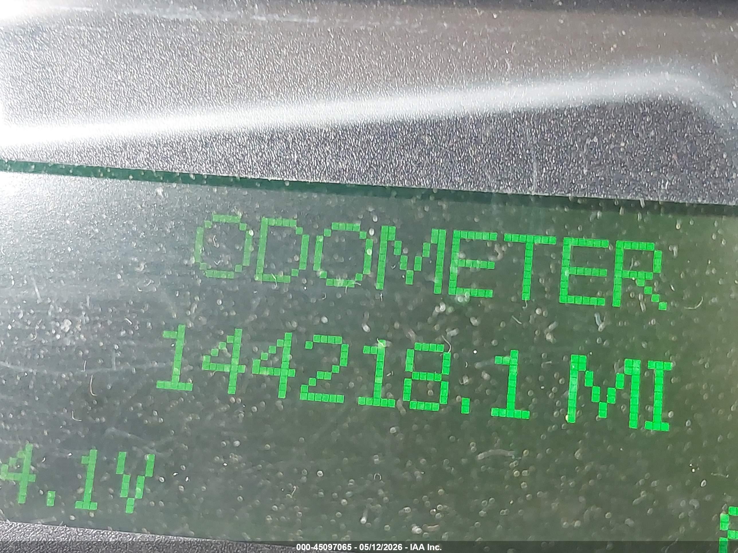 FREIGHTLINER M2 image 6