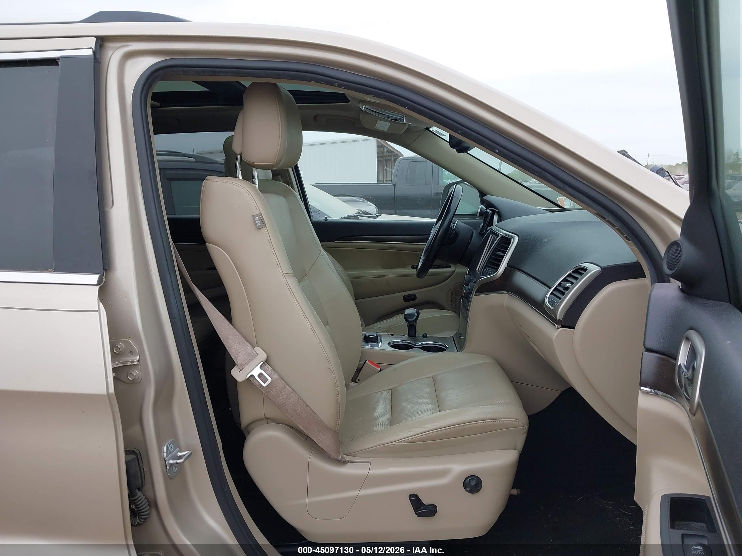 JEEP GRAND image 5