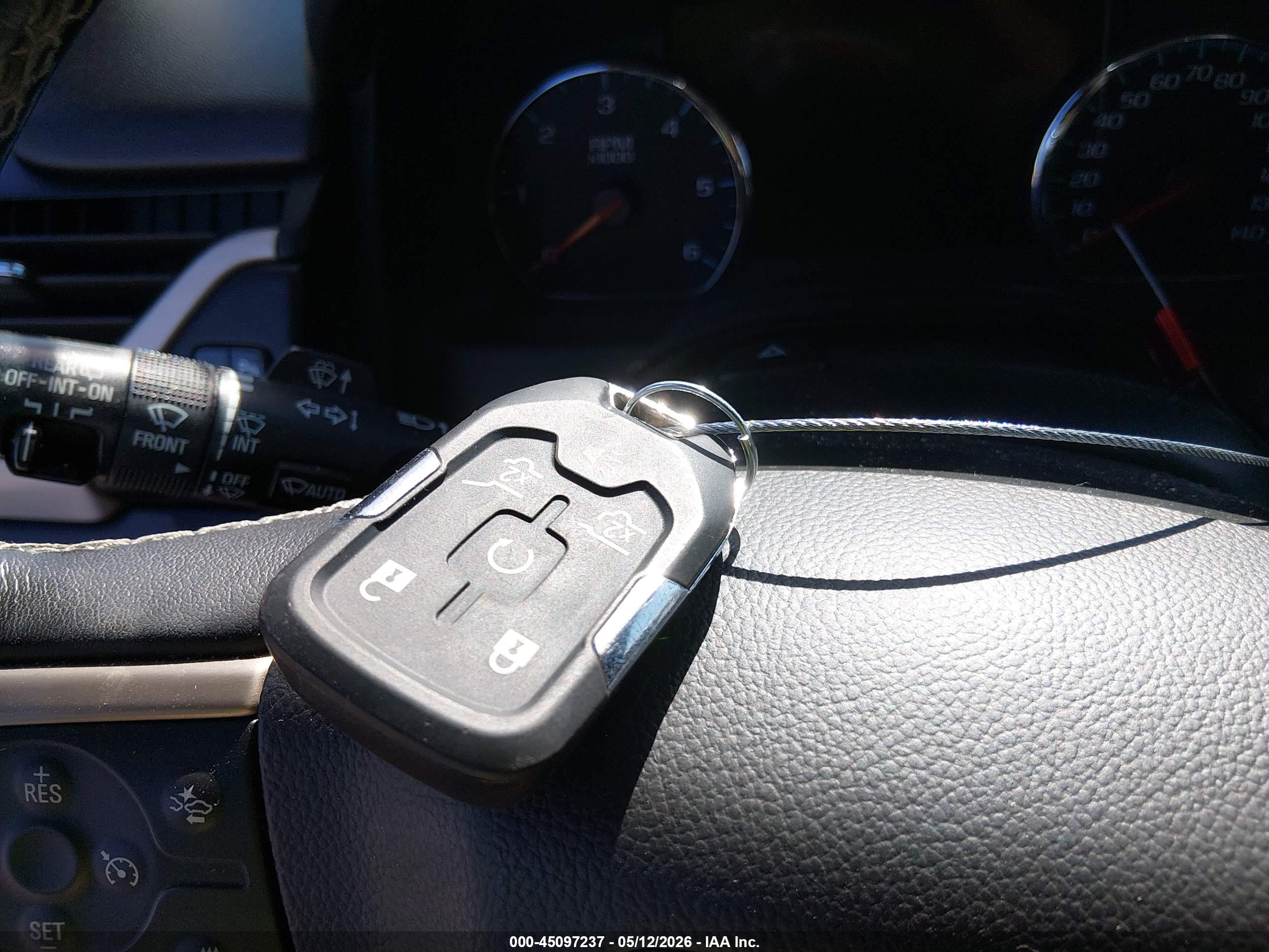 GMC YUKON image 11