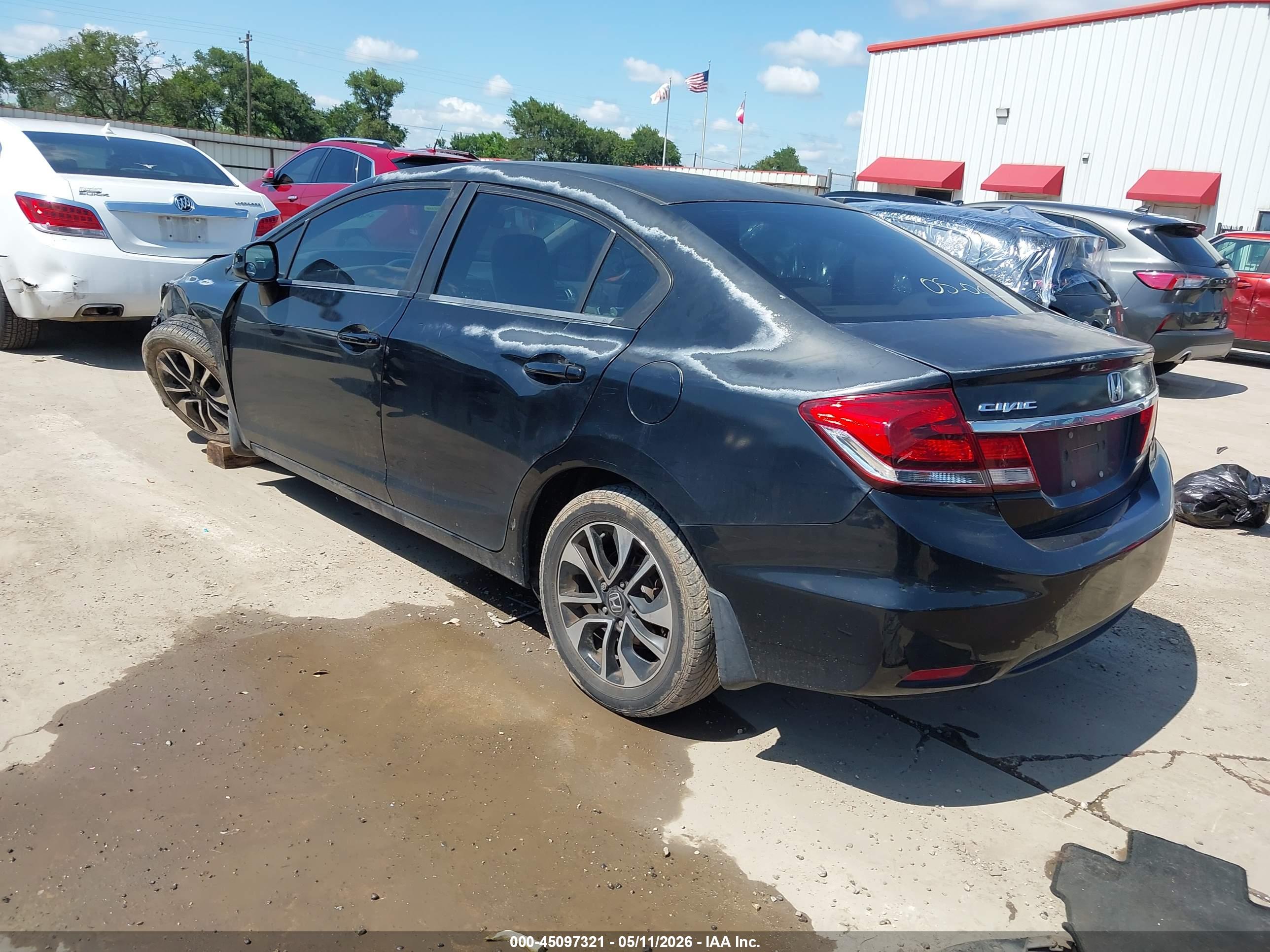 HONDA CIVIC image 3