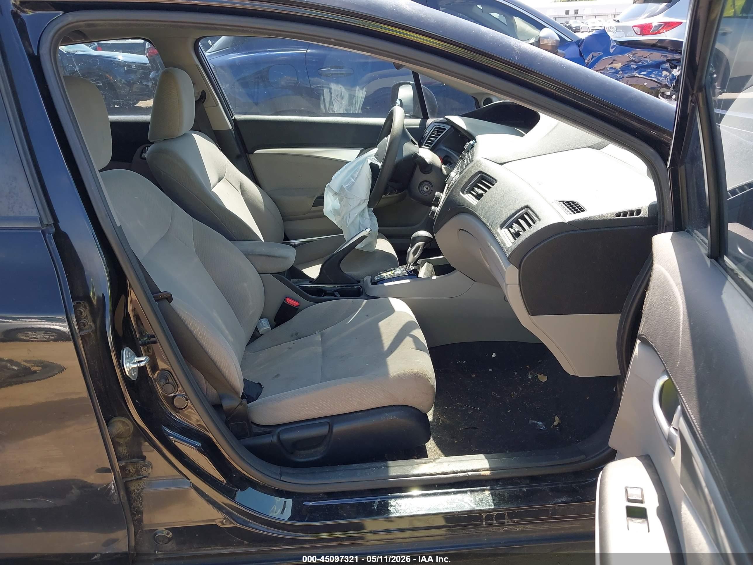HONDA CIVIC image 5