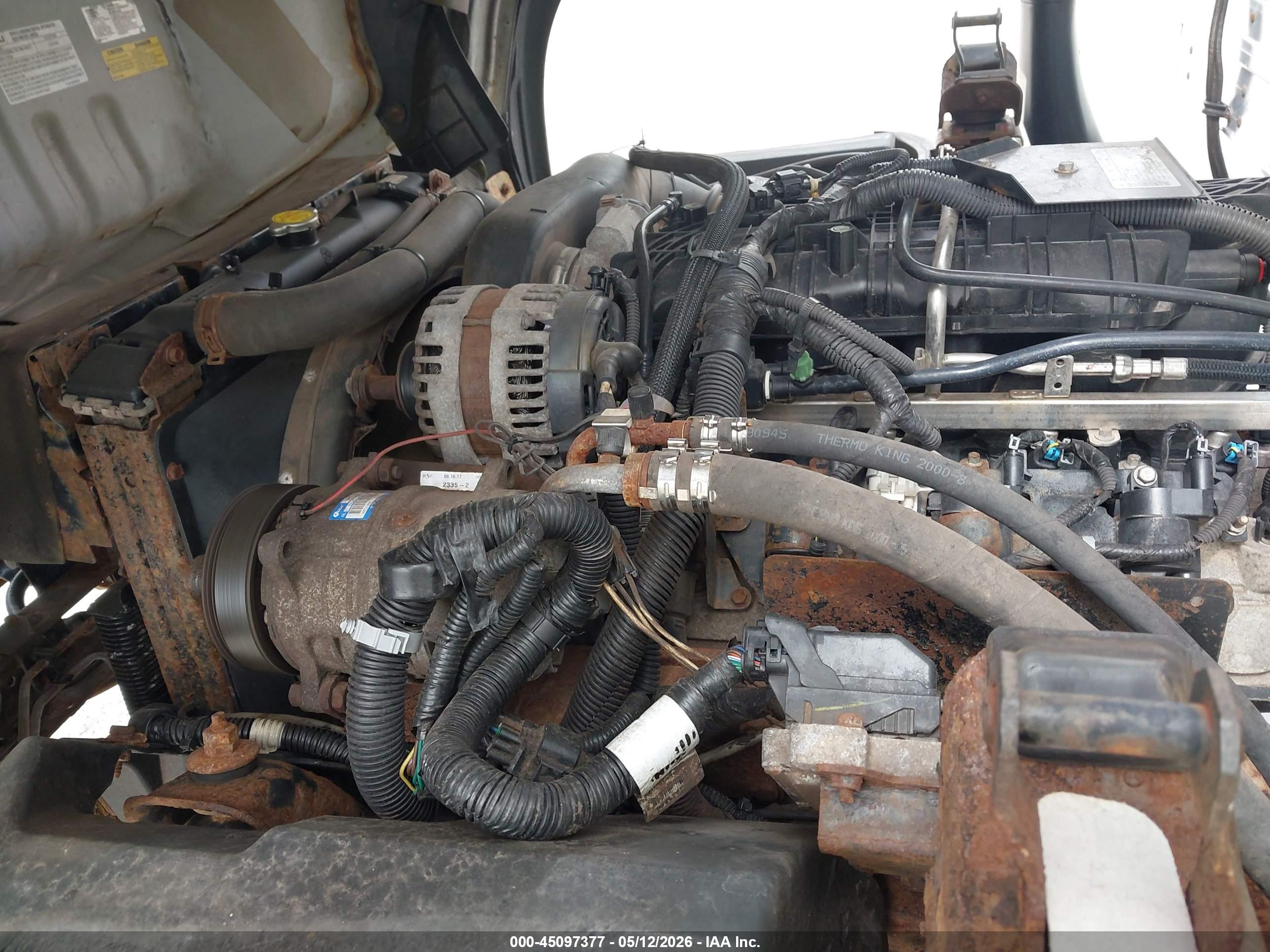 CHEVROLET 4500 image 10