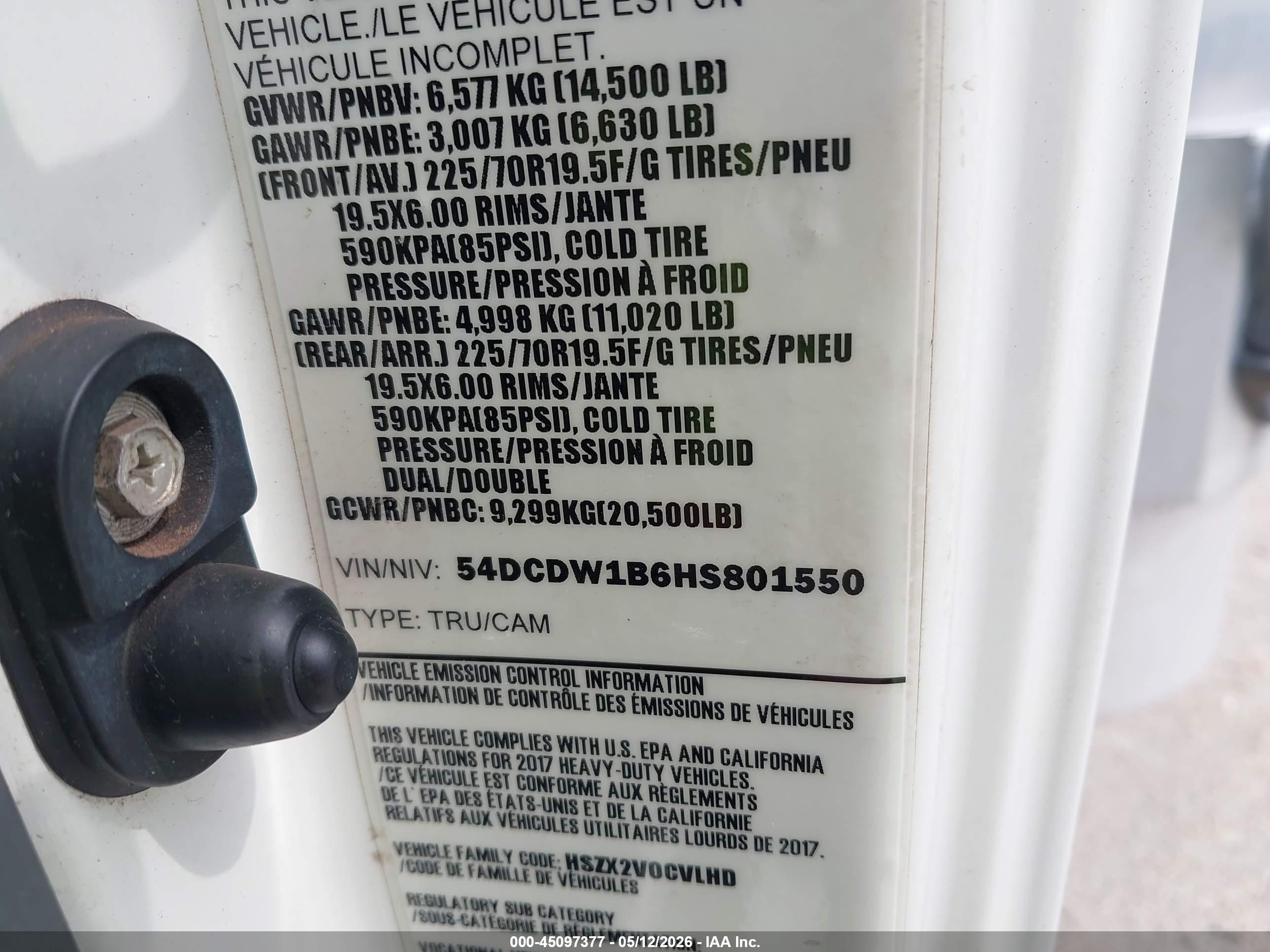 CHEVROLET 4500 image 9