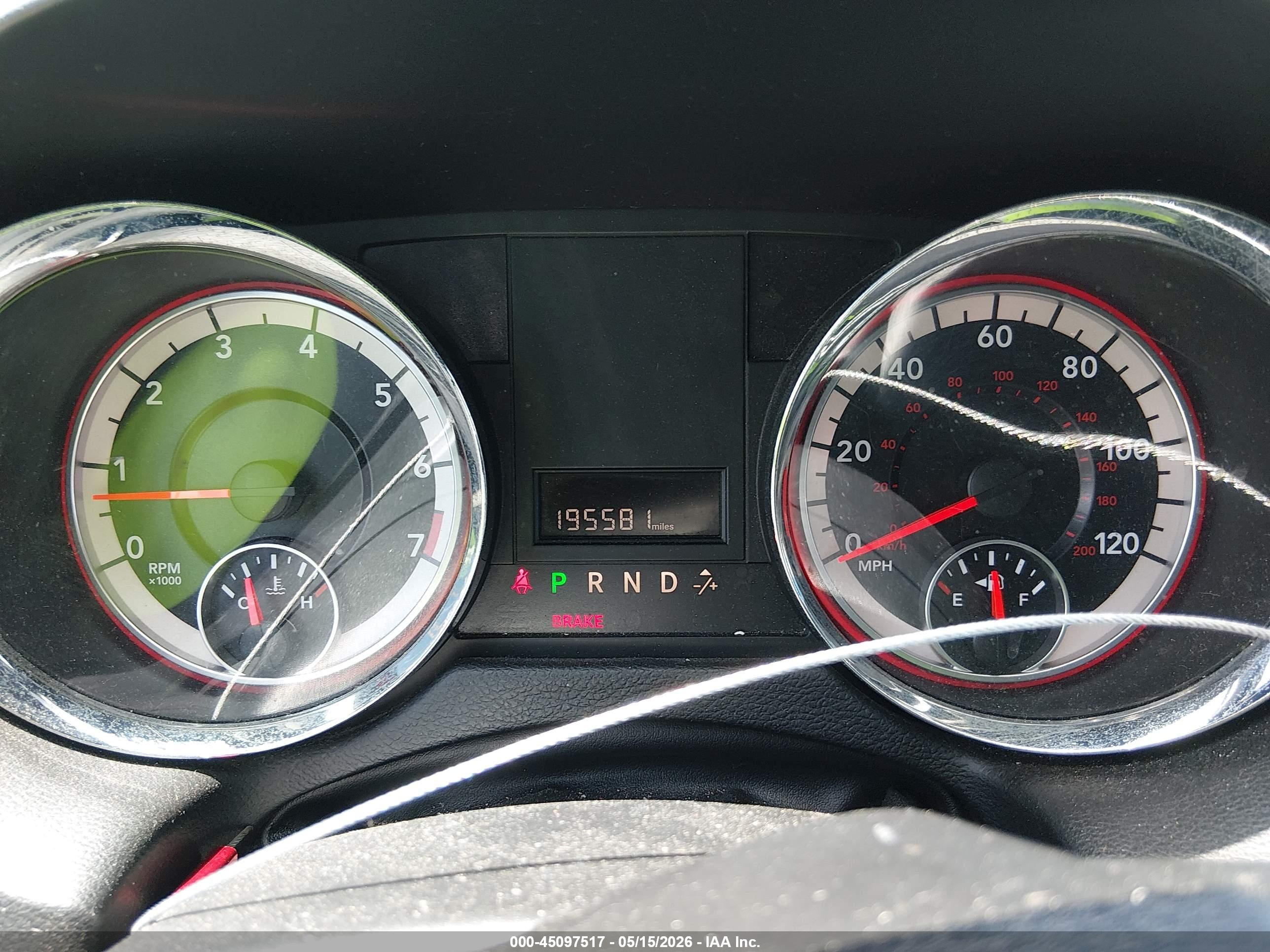 DODGE GRAND image 7