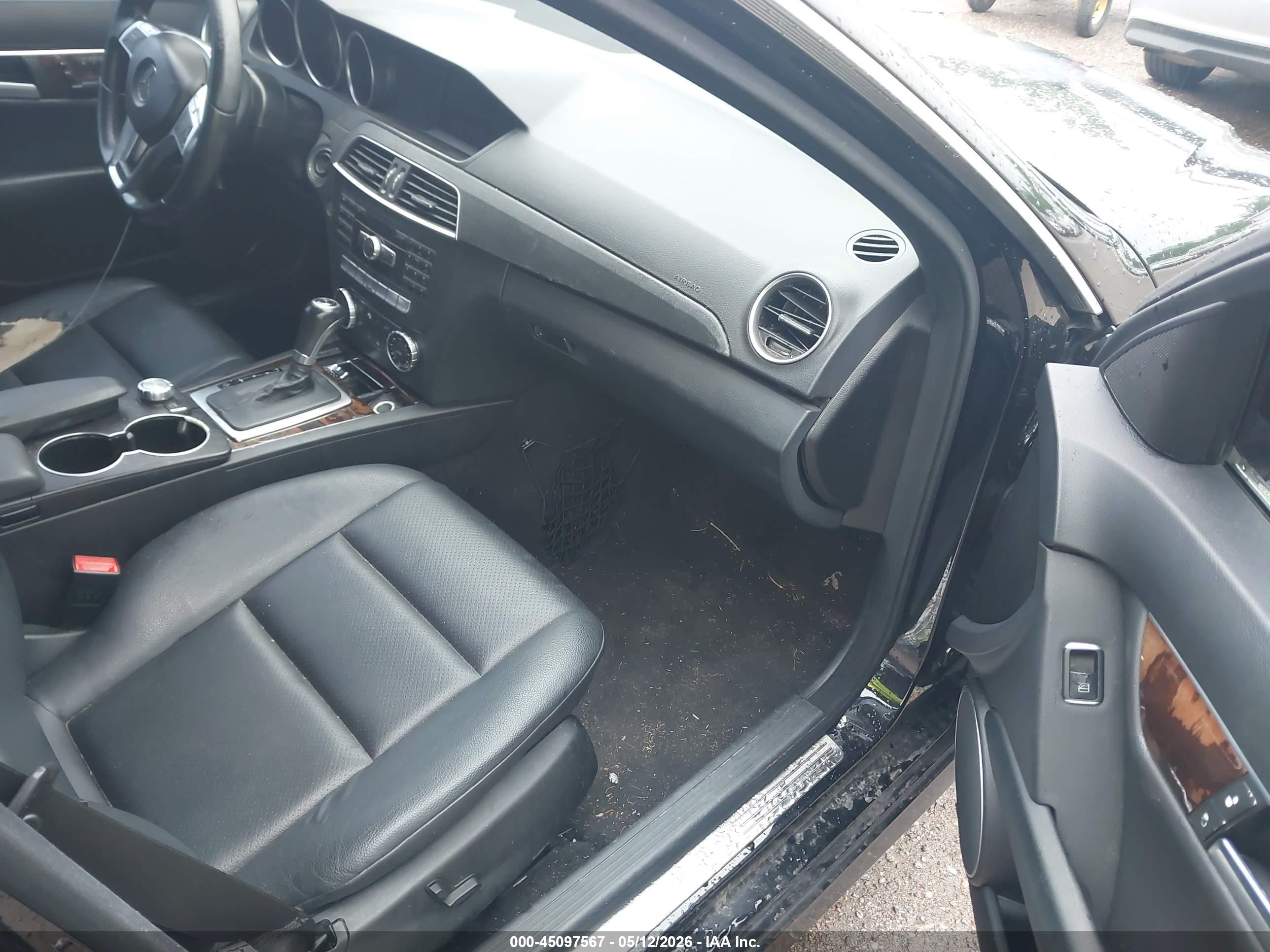 MERCEDES-BENZ C image 5