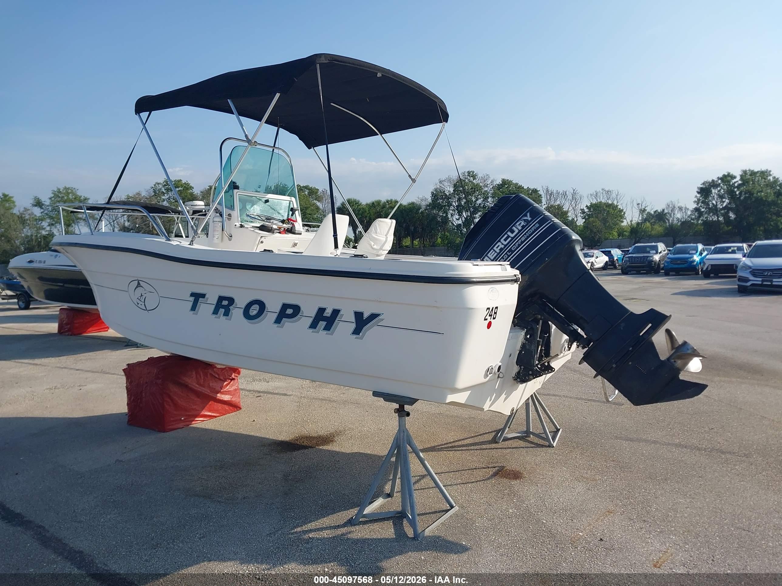 BAYLINER VS image 3