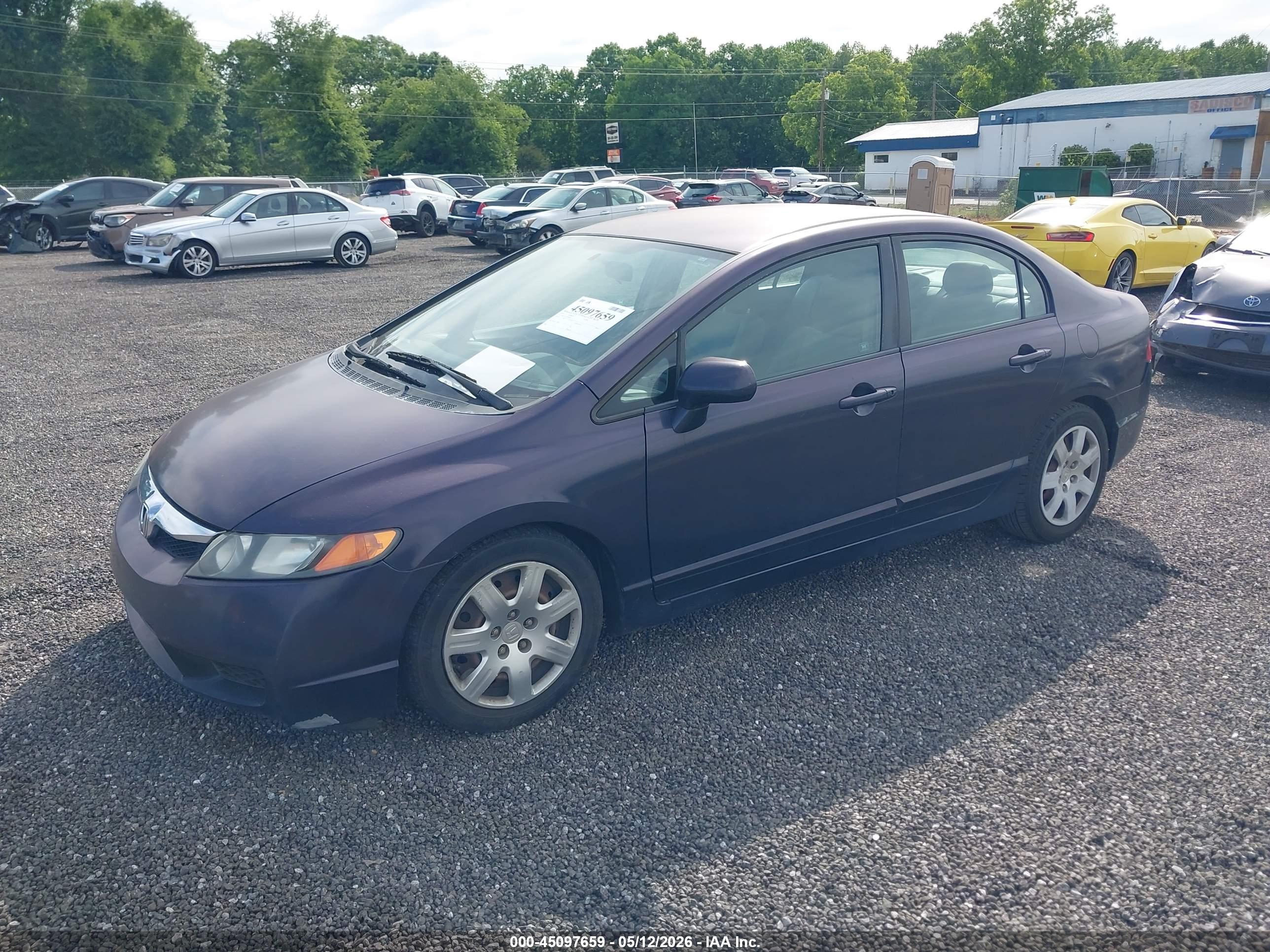 HONDA CIVIC image 2