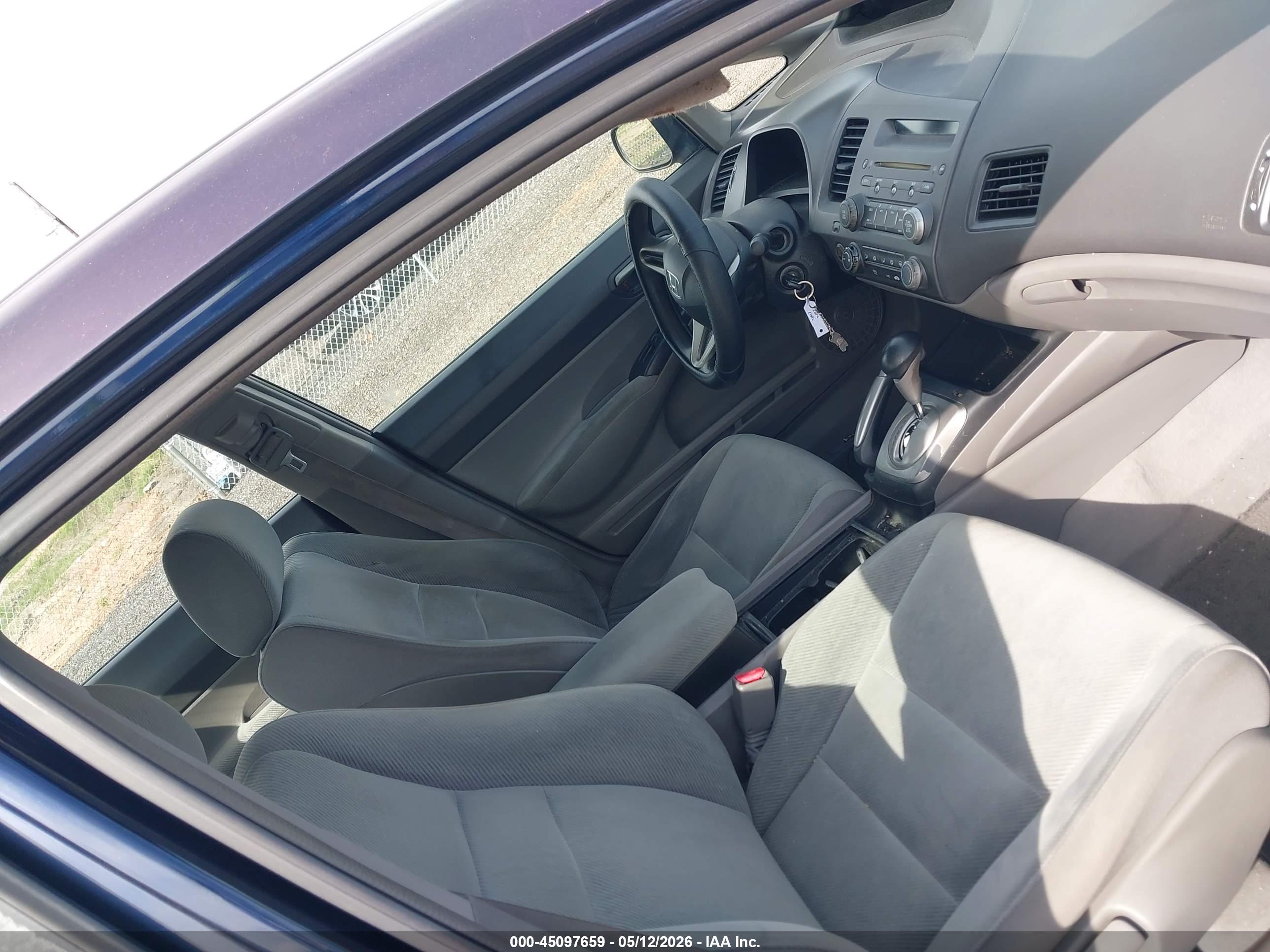 HONDA CIVIC image 5
