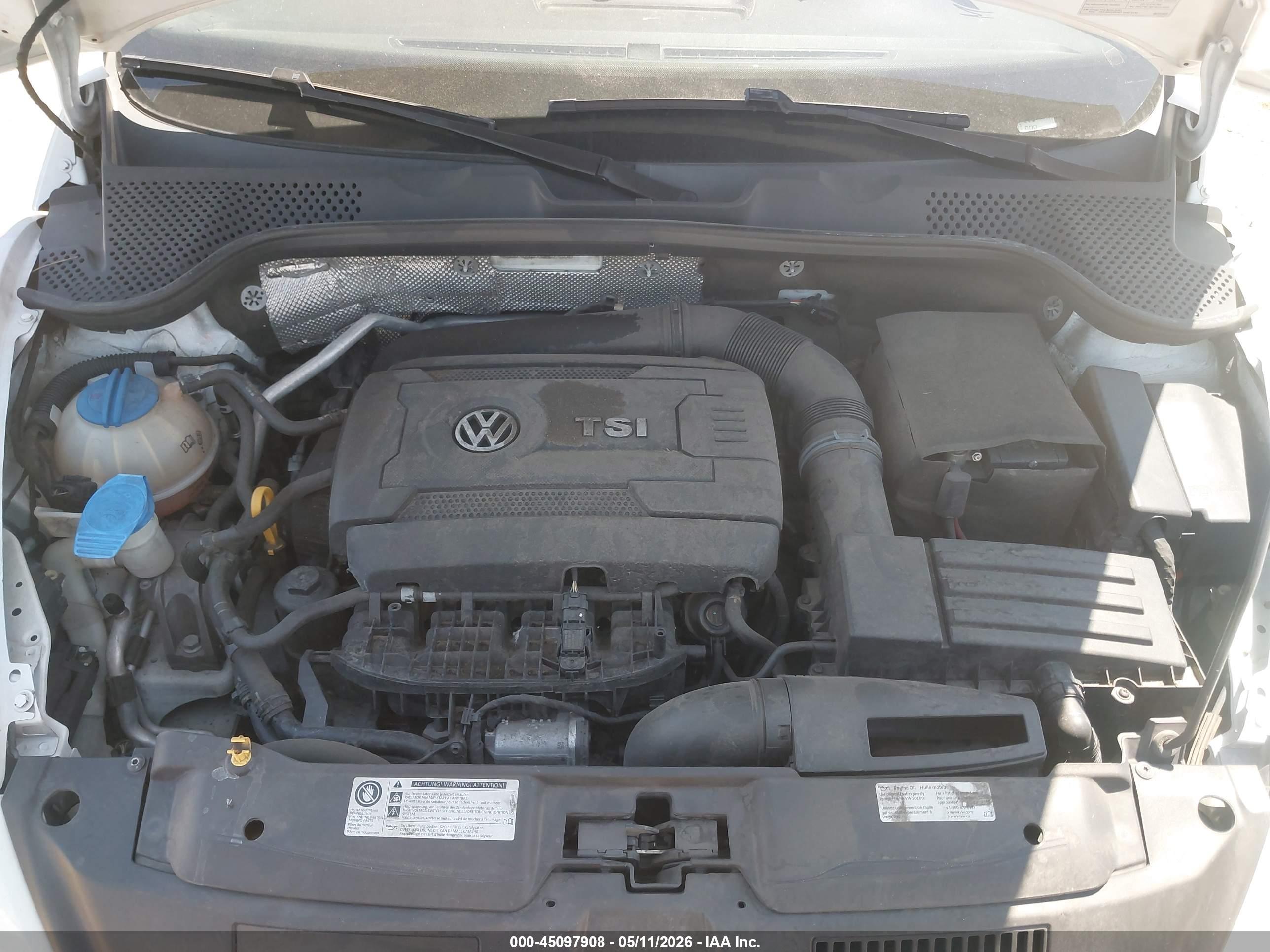VOLKSWAGEN BEETLE image 10