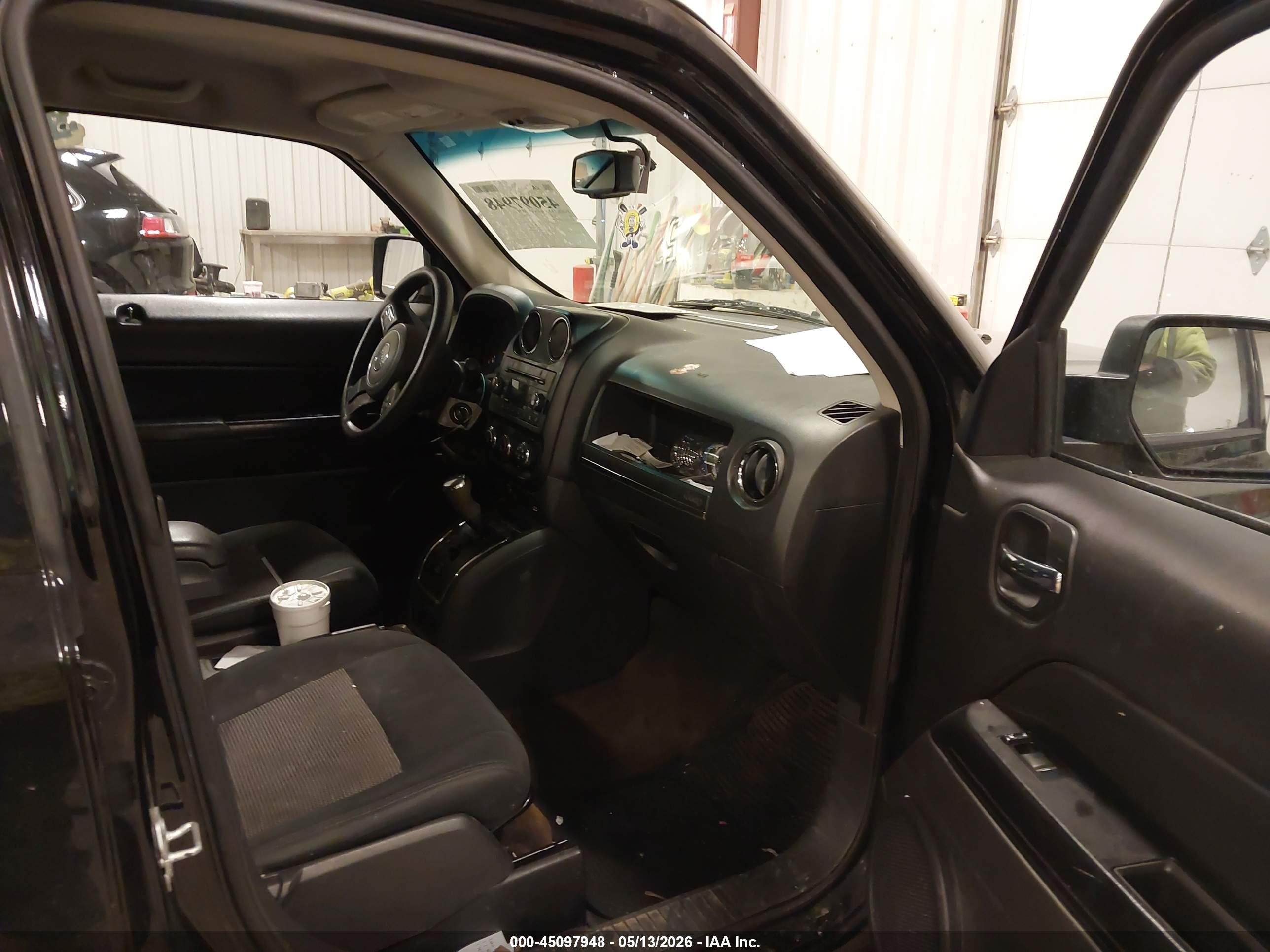 JEEP PATRIOT image 5