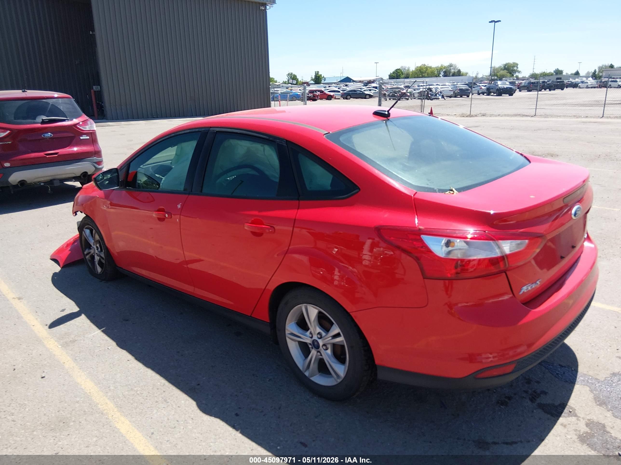 FORD FOCUS image 3