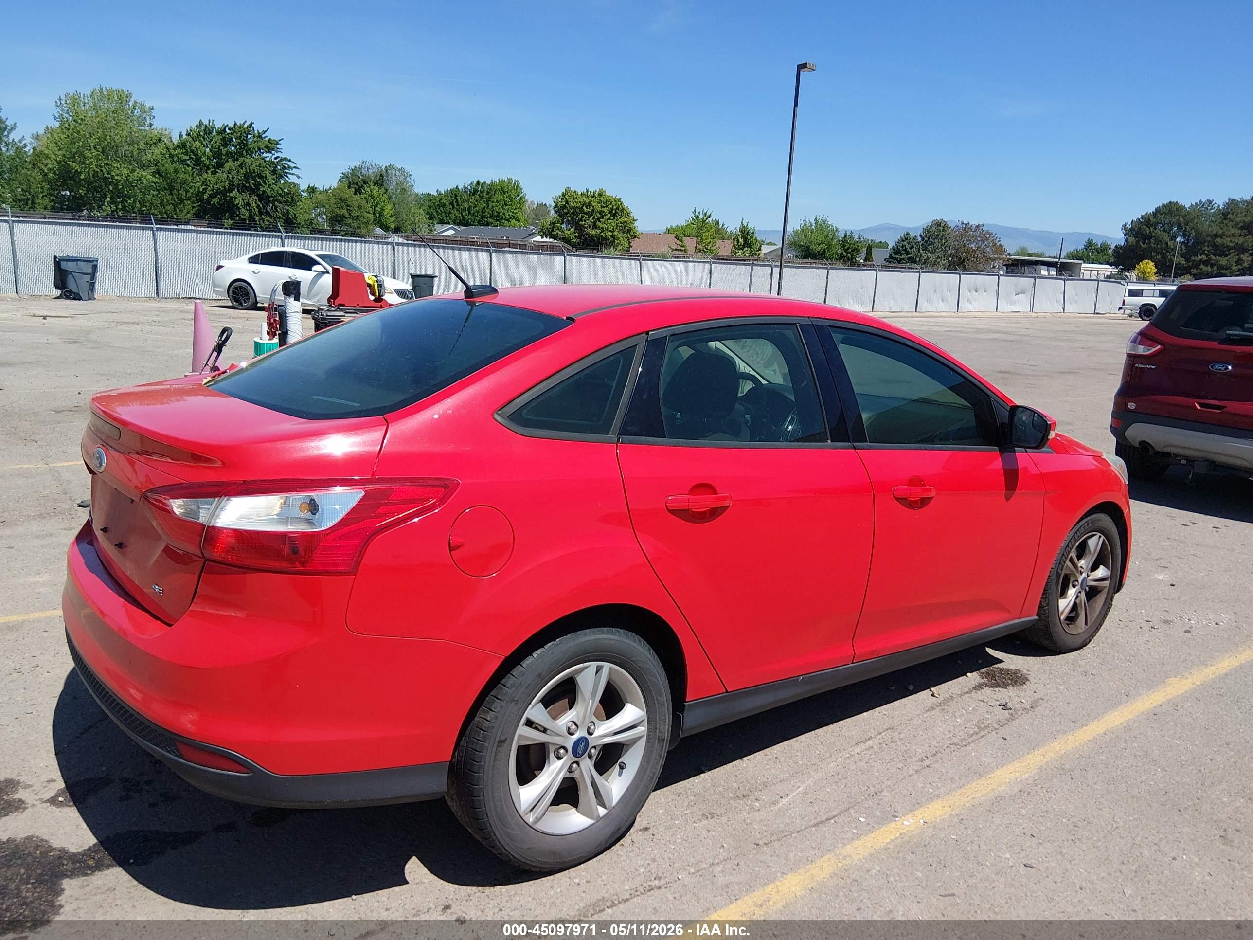 FORD FOCUS image 4