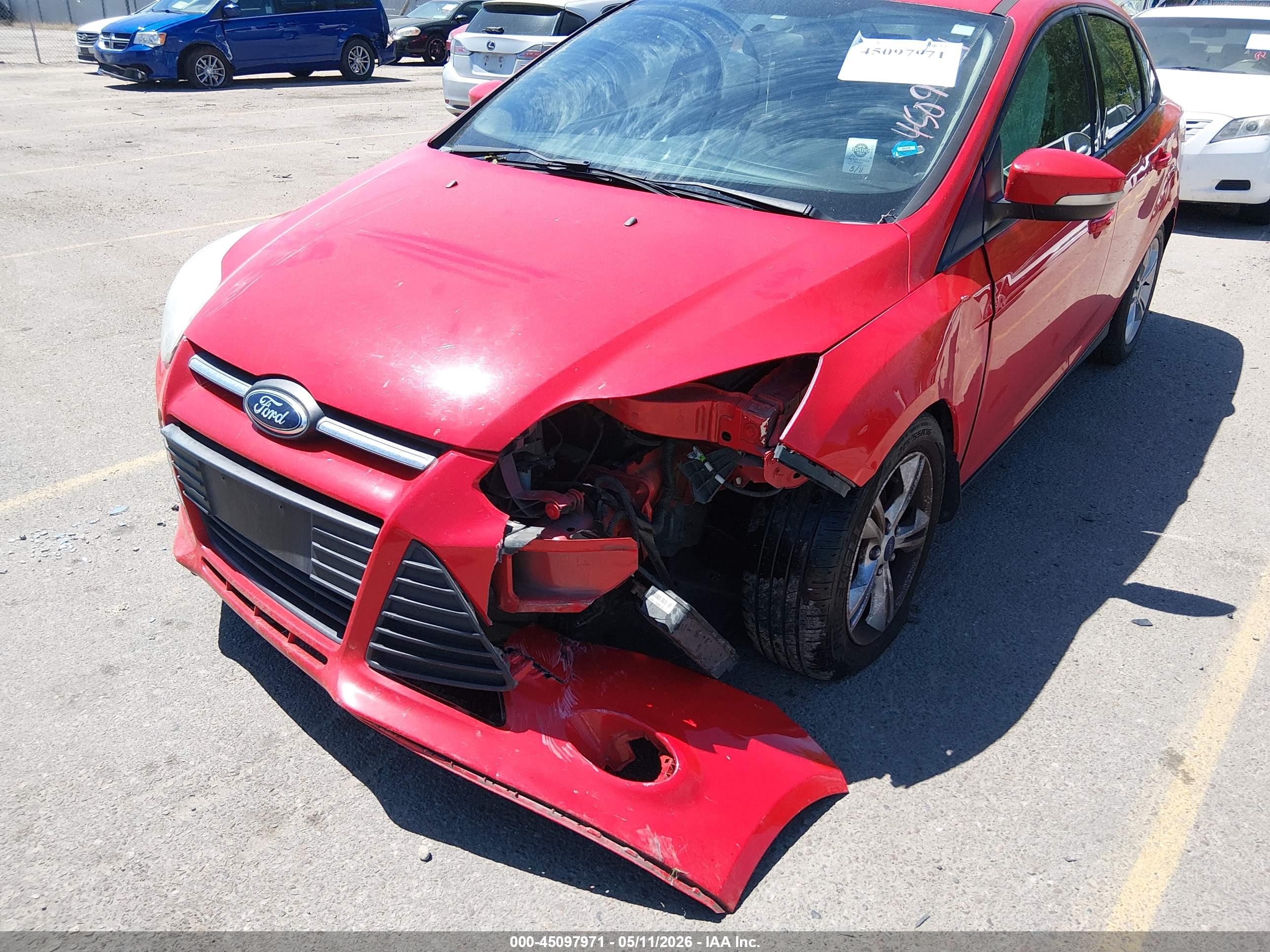 FORD FOCUS image 6