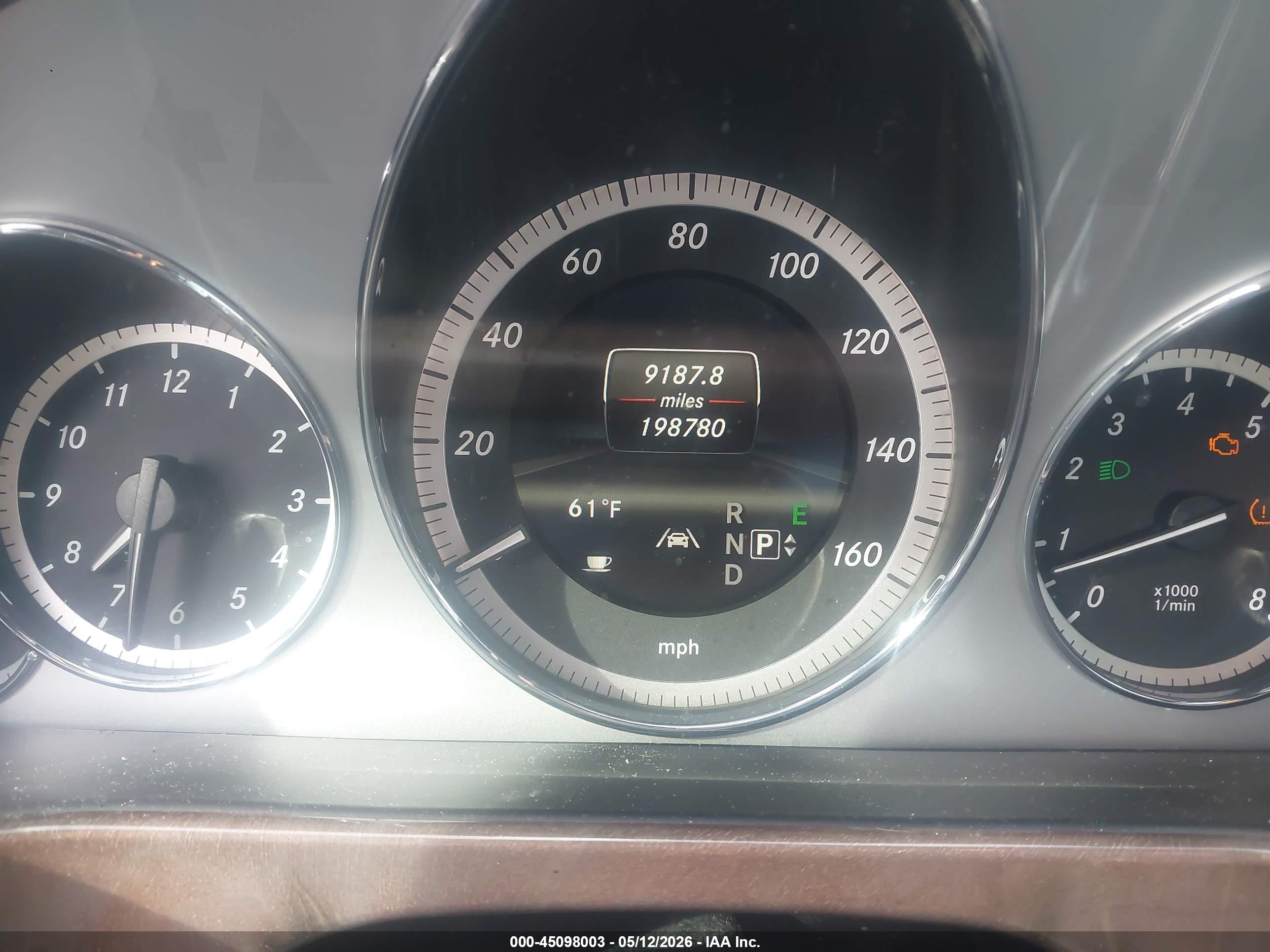 MERCEDES-BENZ E image 7