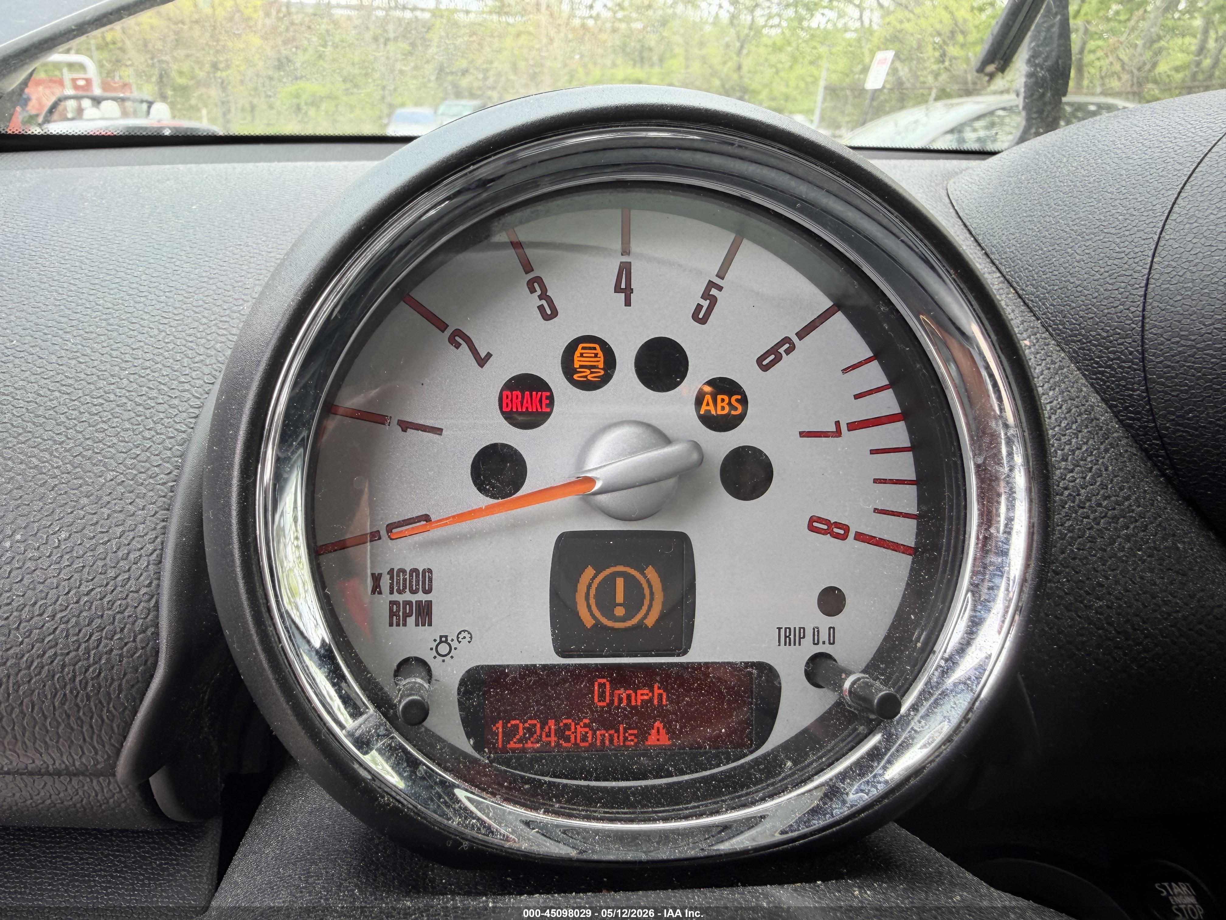 MINI COUNTRYMAN image 7