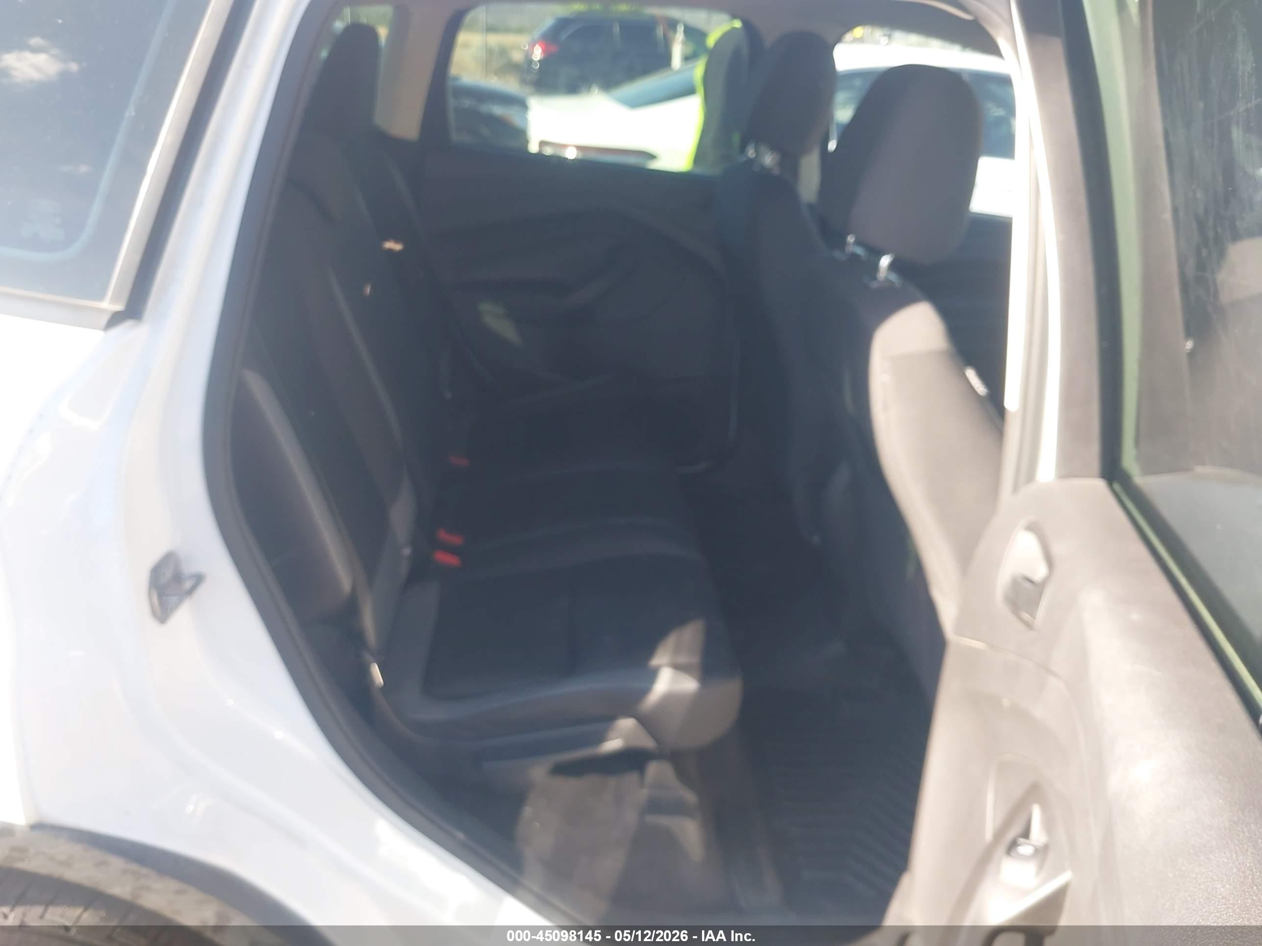 FORD ESCAPE image 8