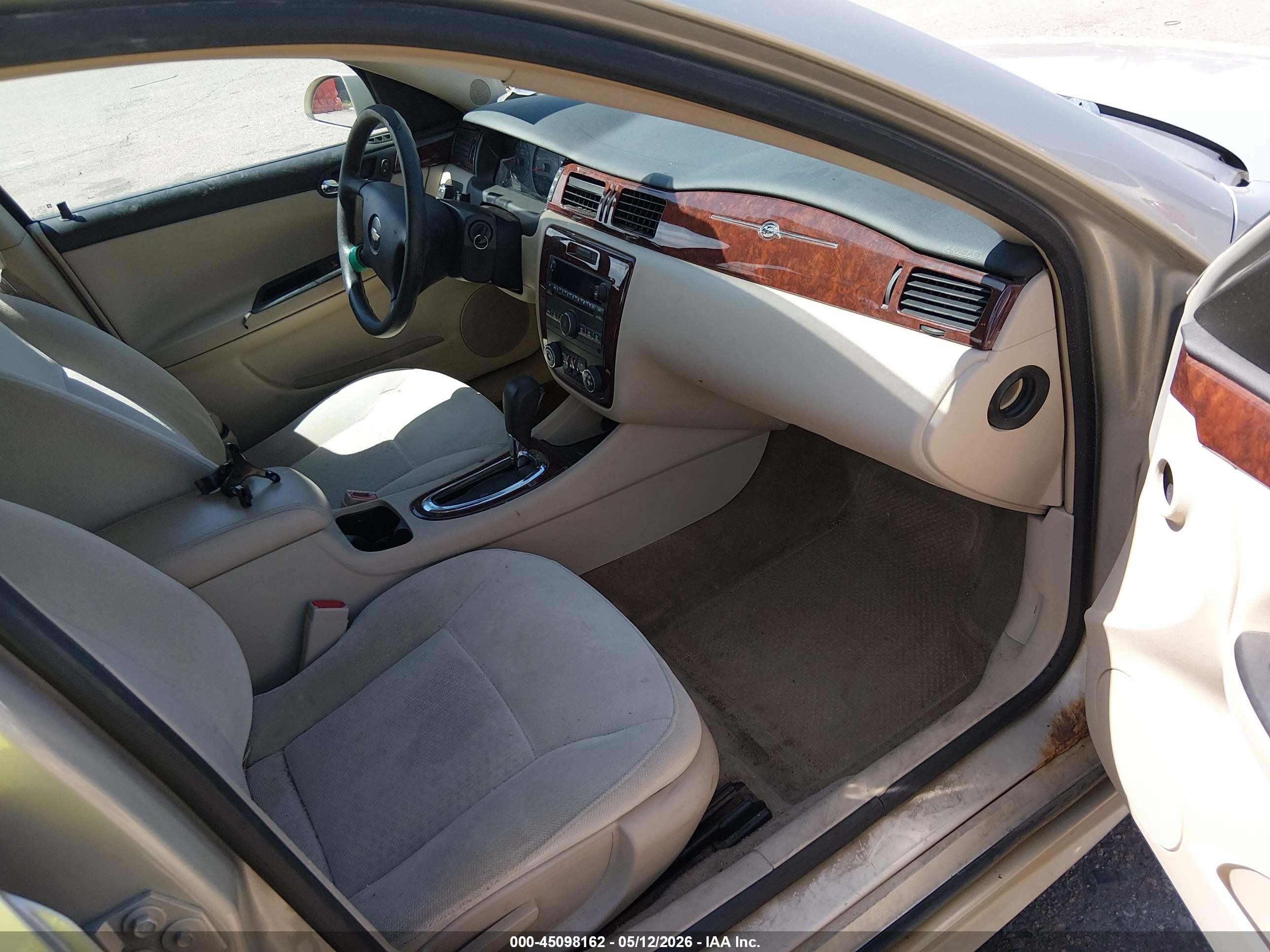 CHEVROLET IMPALA image 5