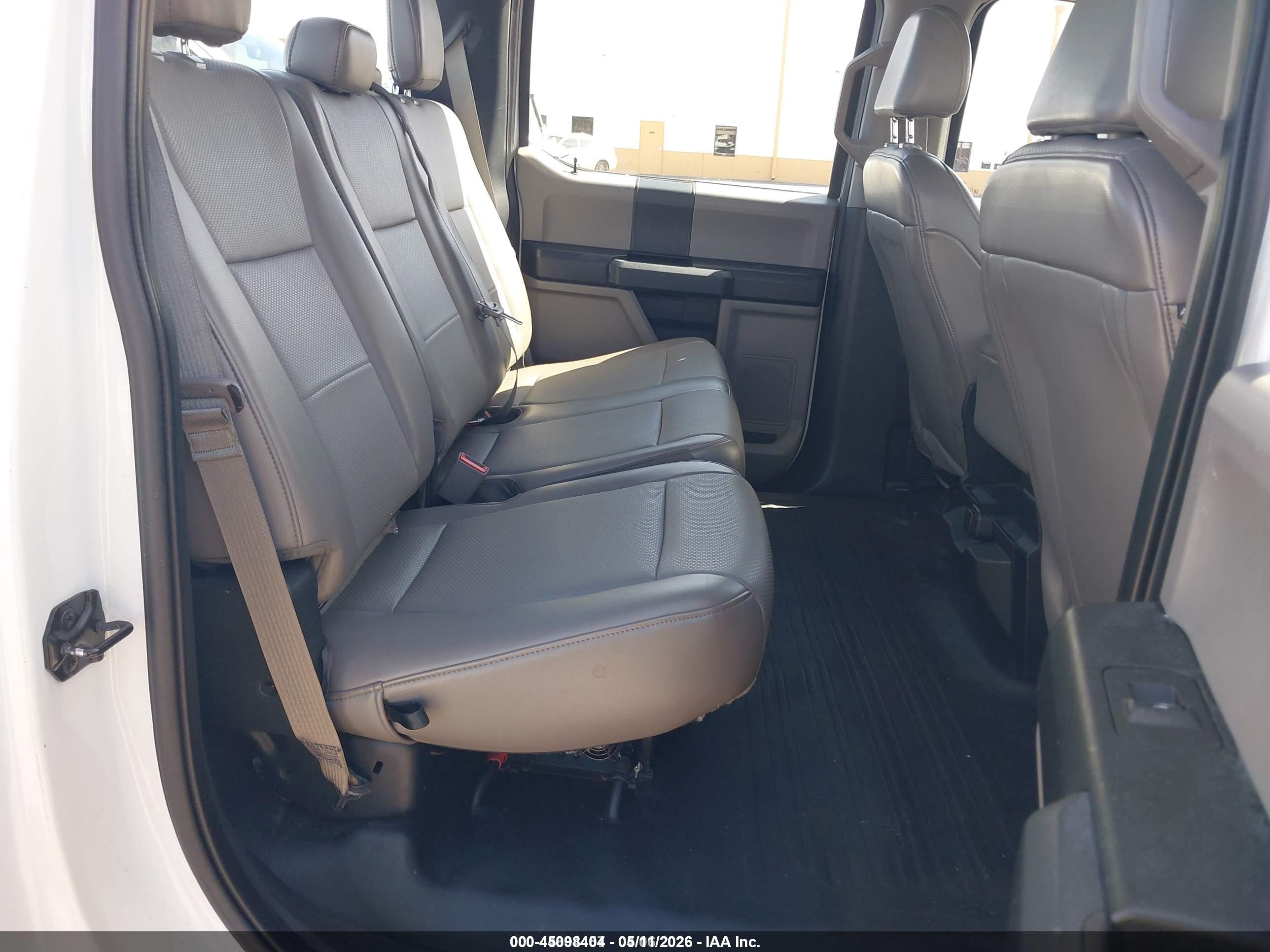 FORD F-150 image 8