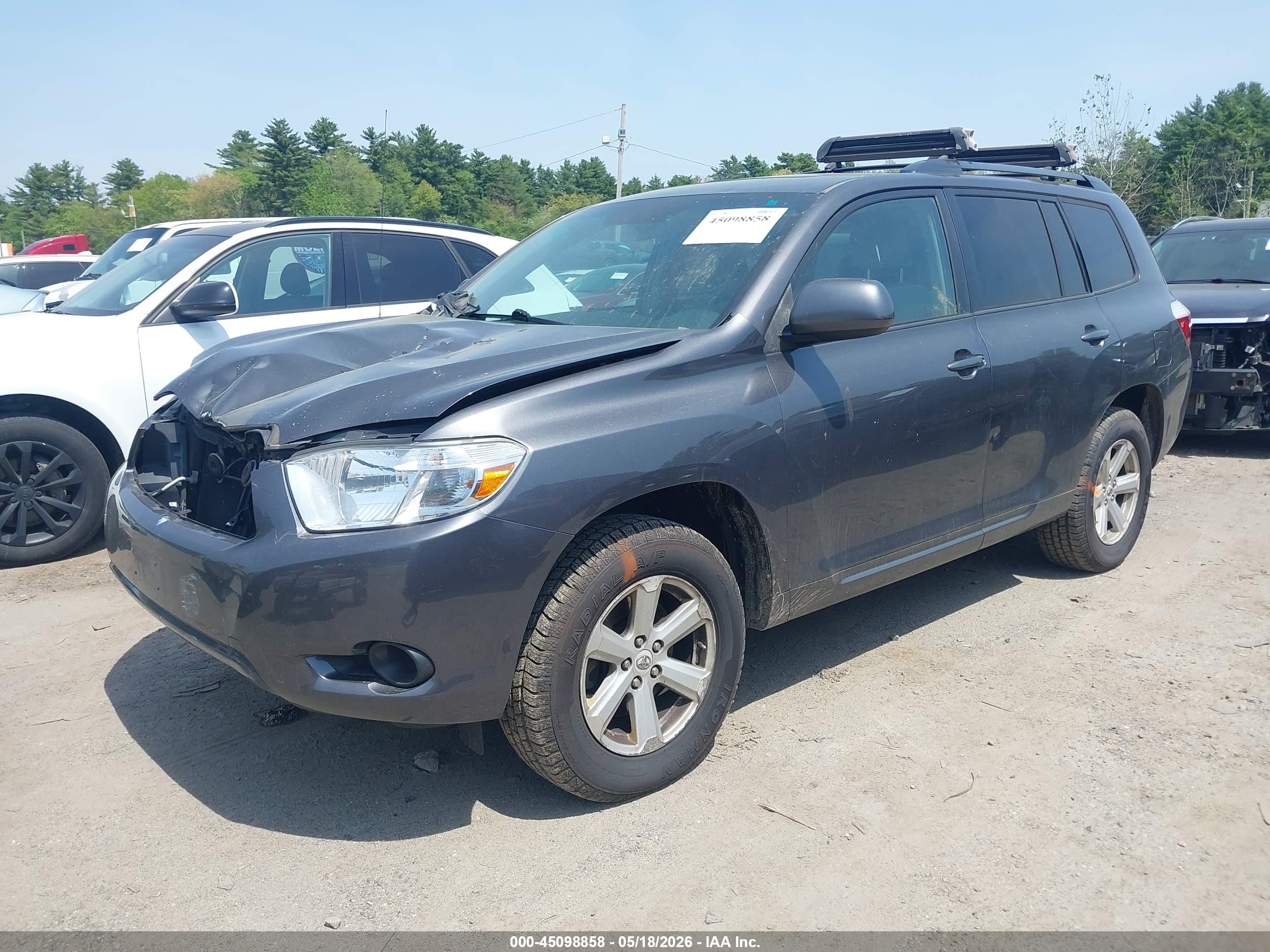 TOYOTA HIGHLANDER image 2