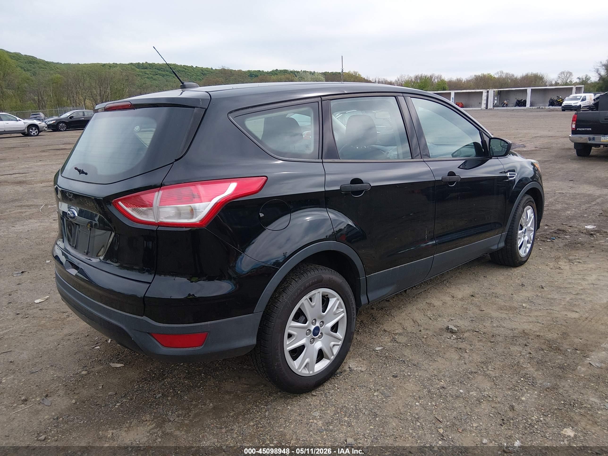 FORD ESCAPE image 4