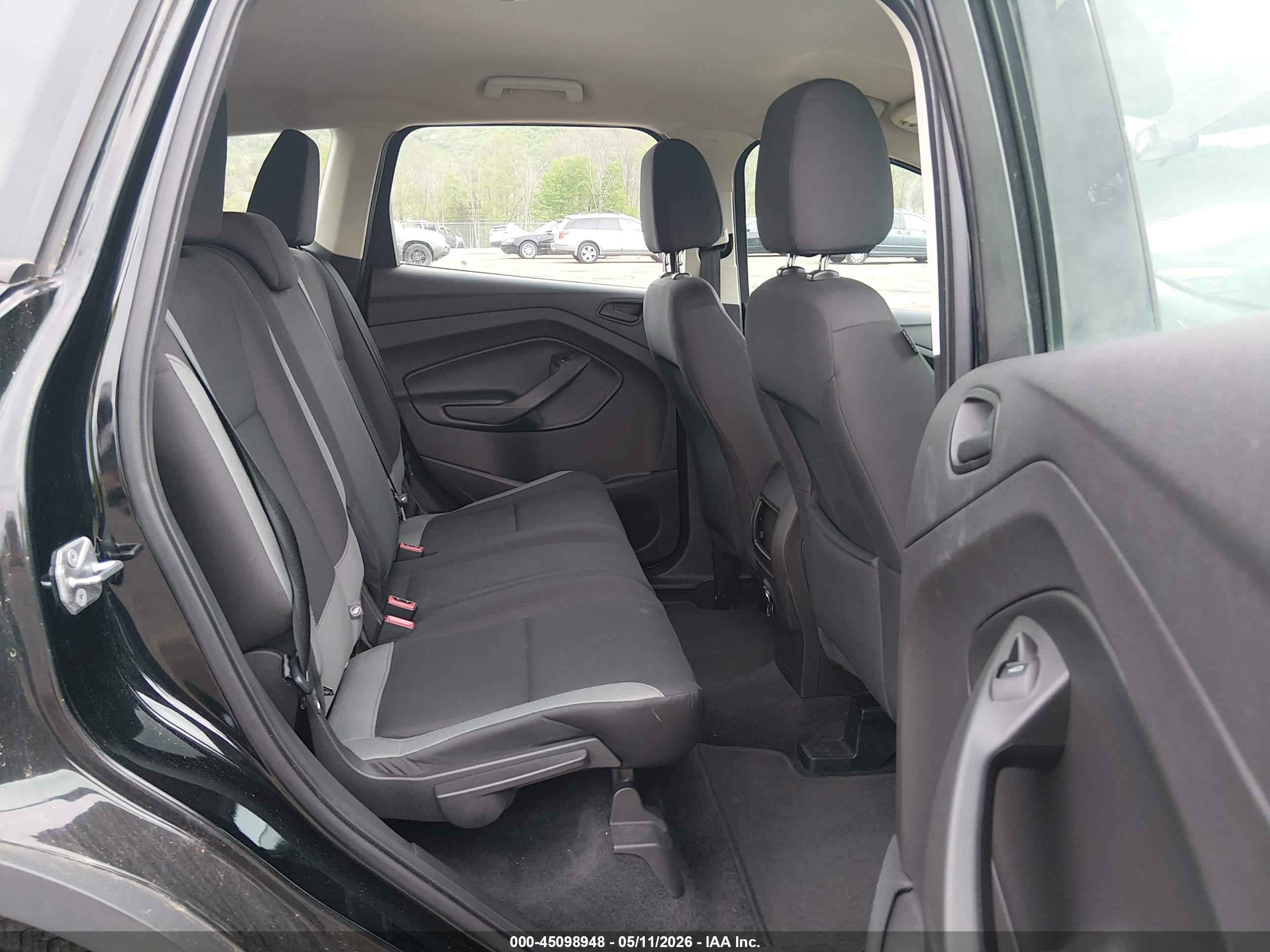 FORD ESCAPE image 8