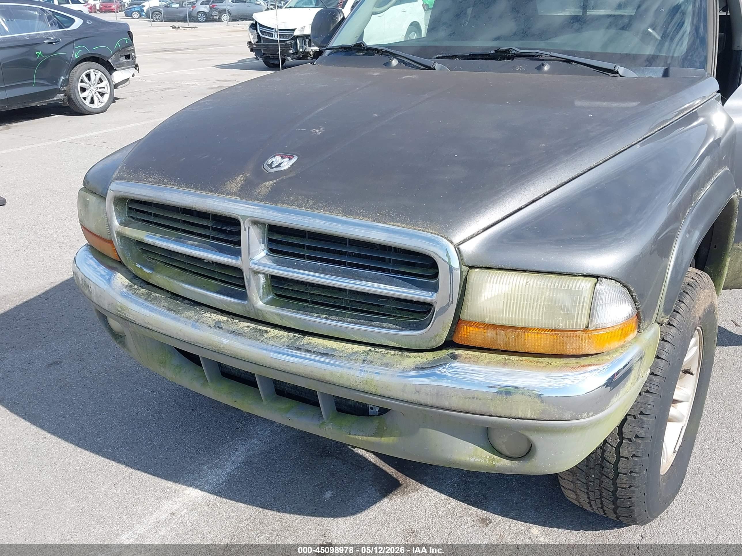 DODGE DAKOTA image 6