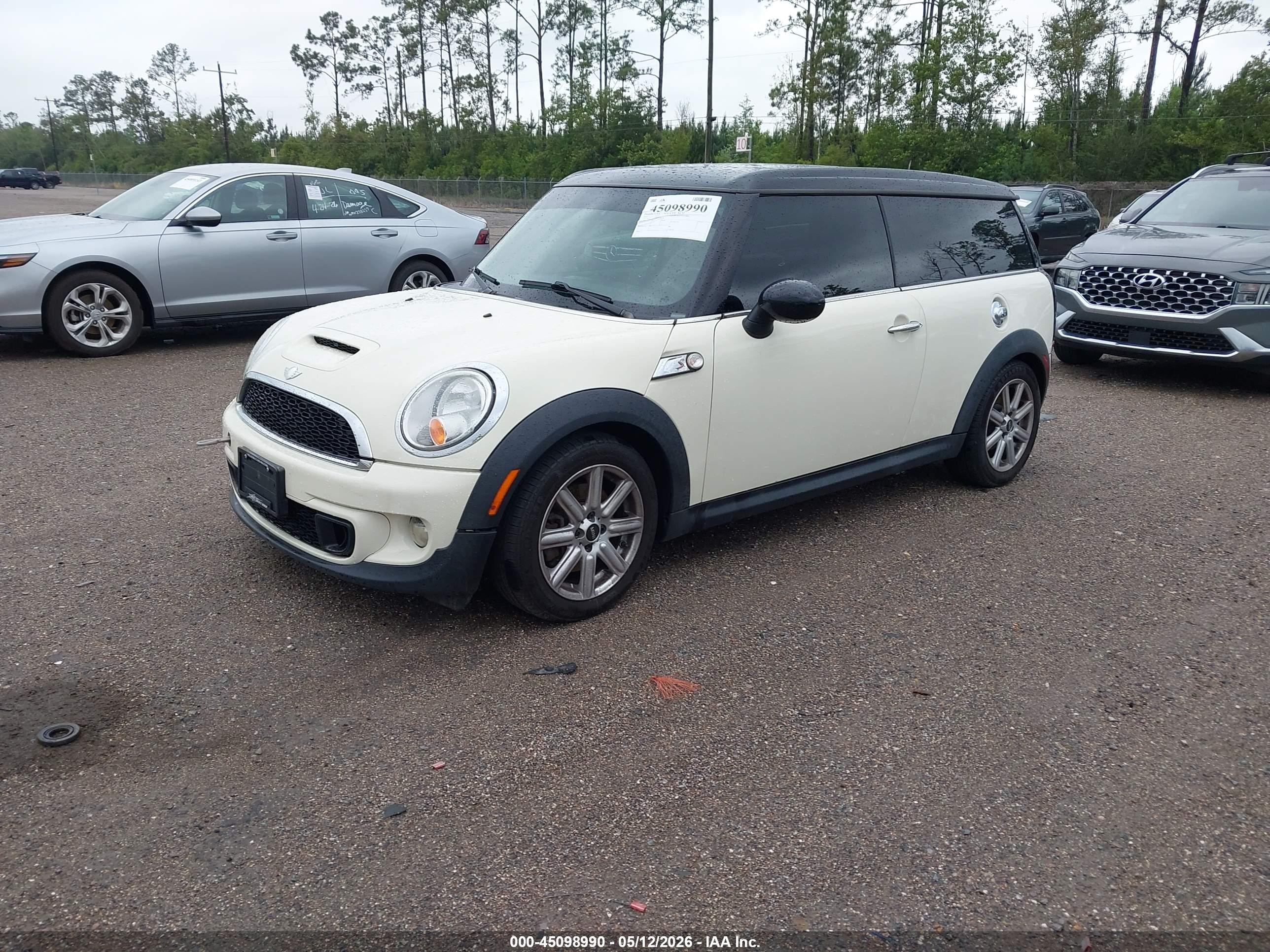 MINI COOPER image 2