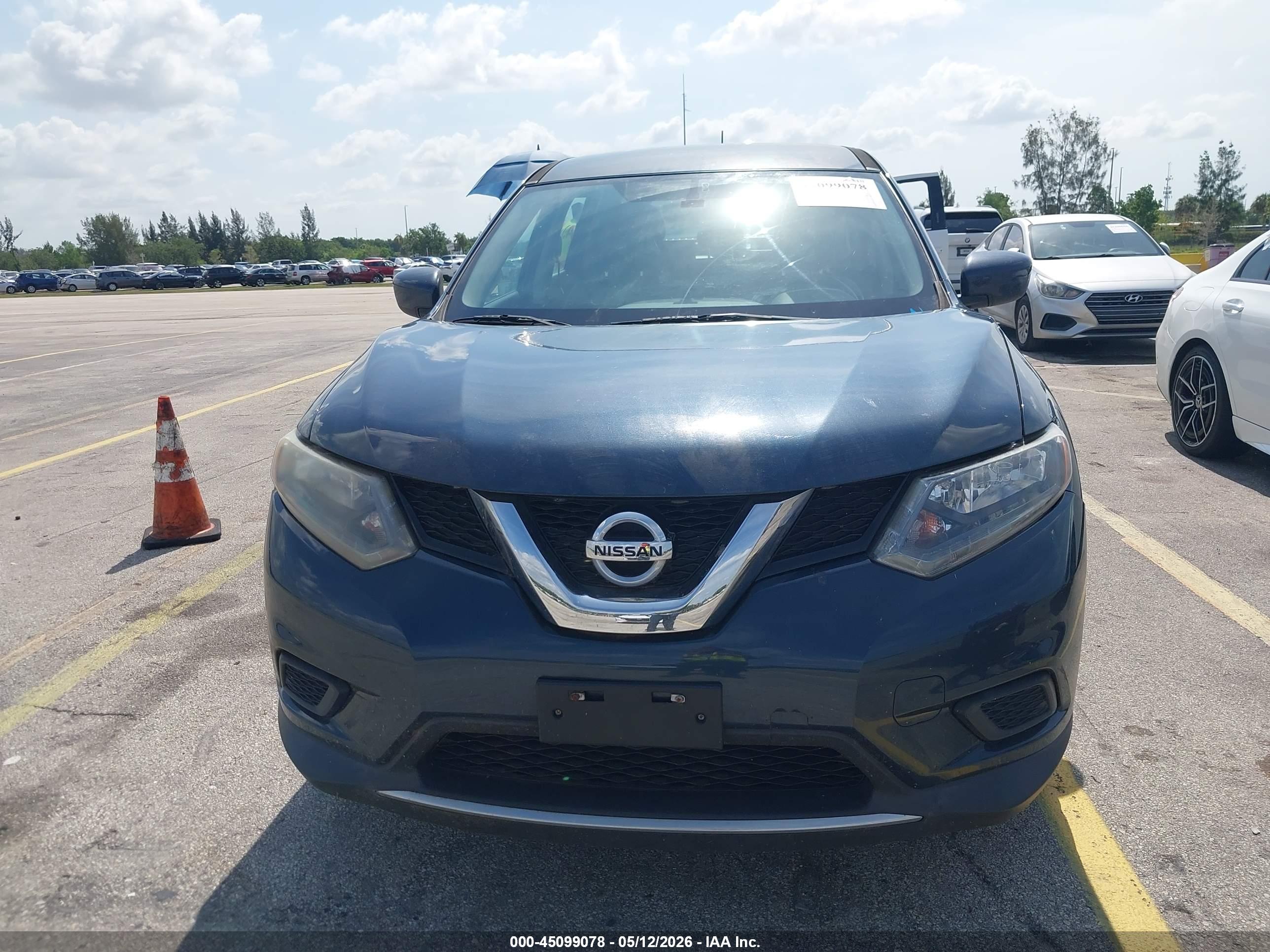 NISSAN ROGUE image 6