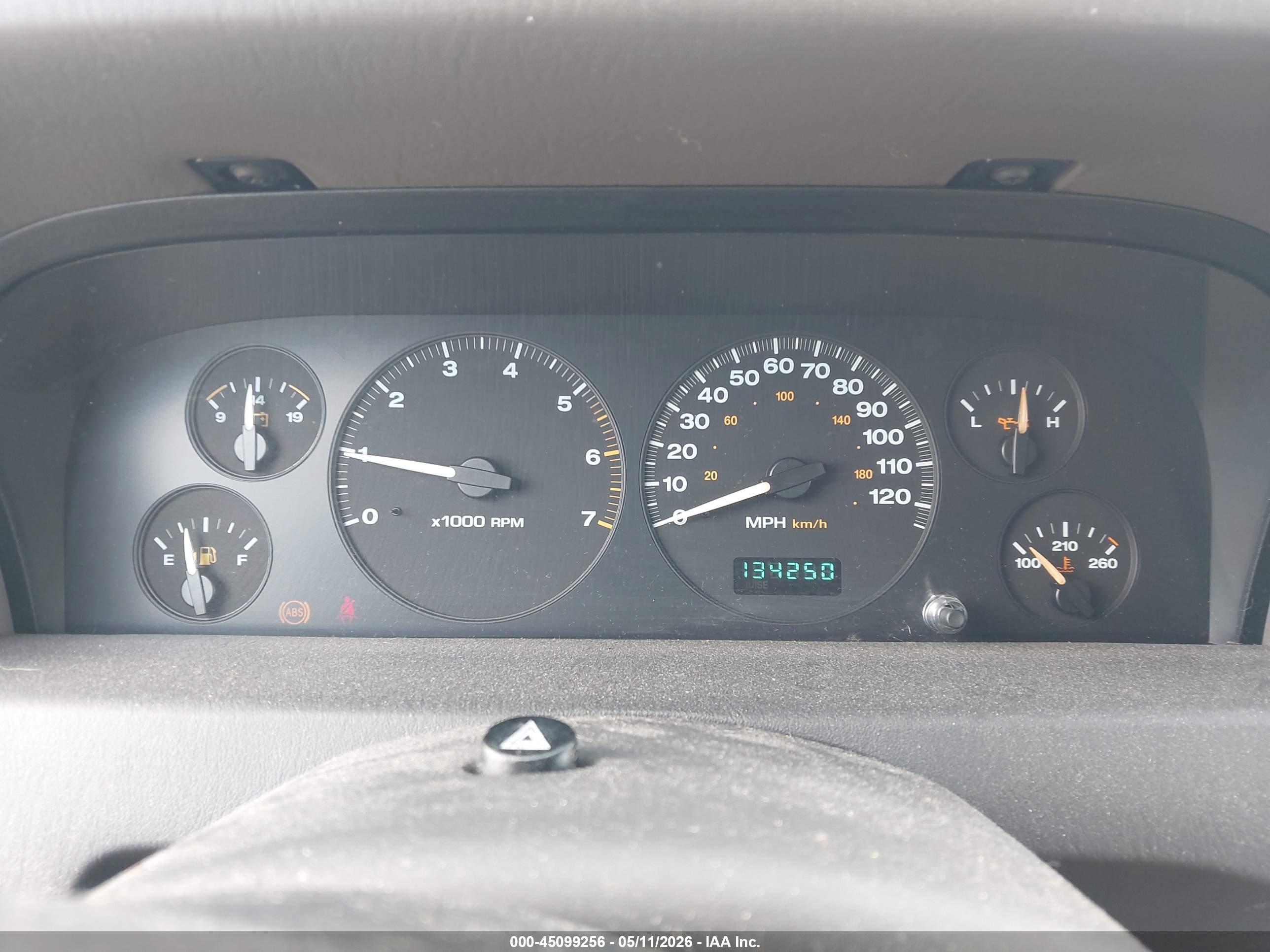 JEEP GRAND image 7
