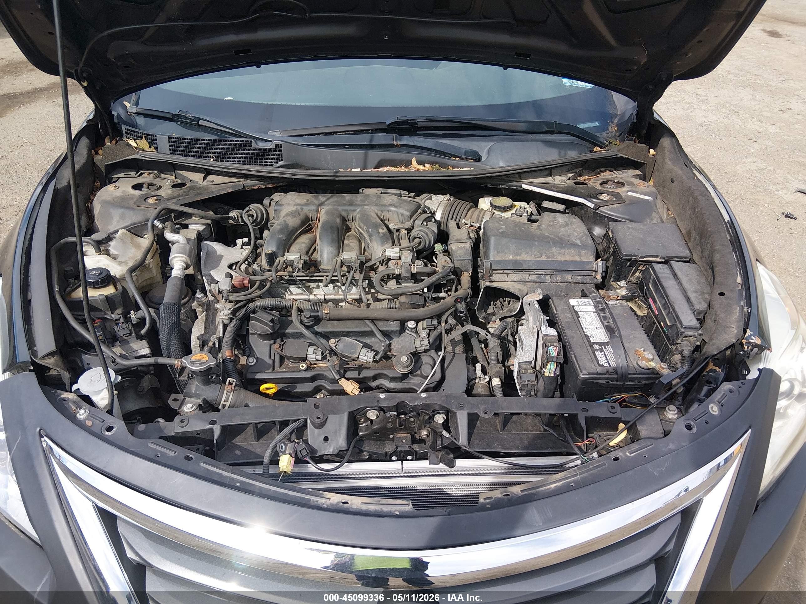 NISSAN ALTIMA image 10