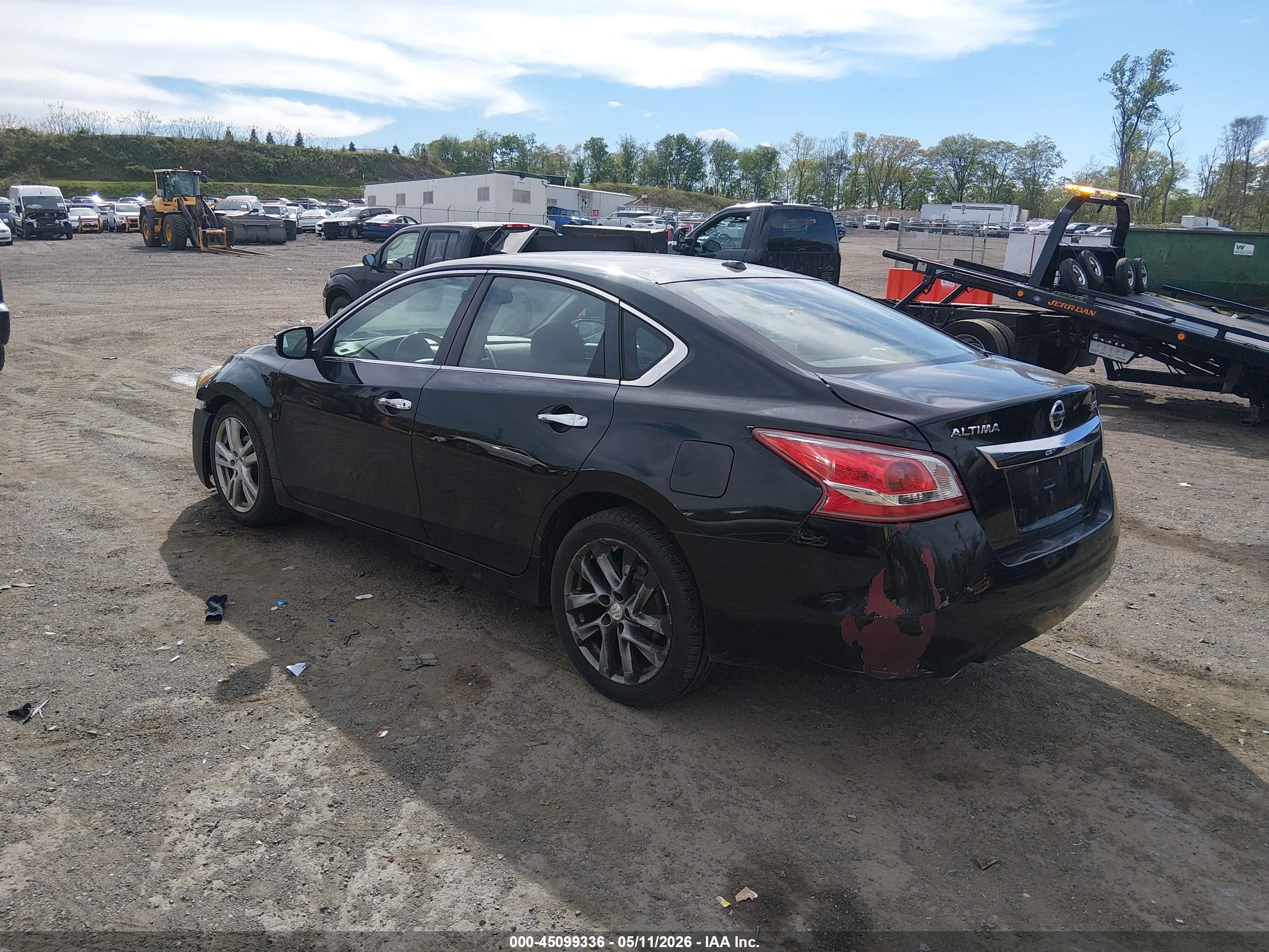 NISSAN ALTIMA image 3