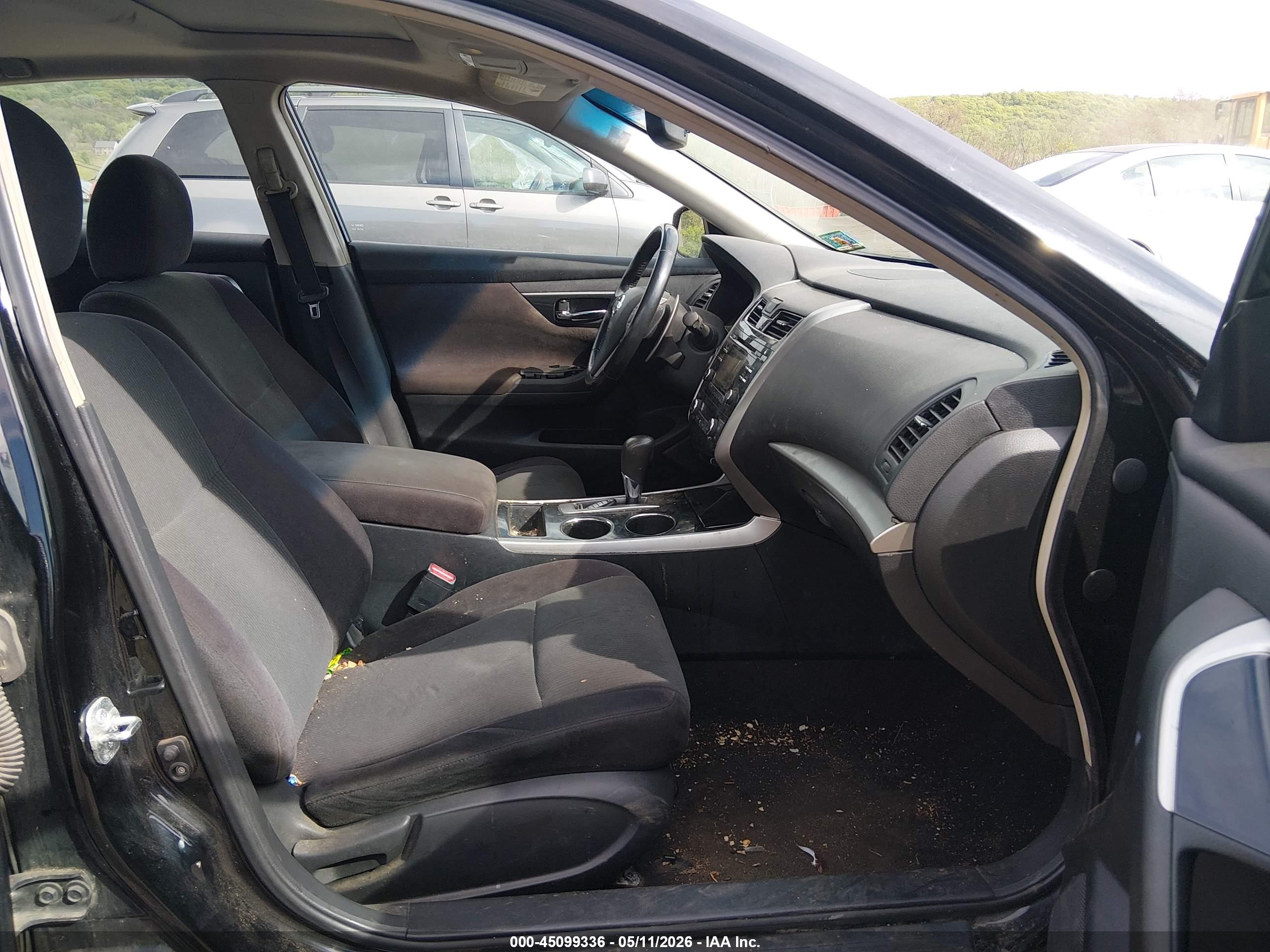 NISSAN ALTIMA image 5