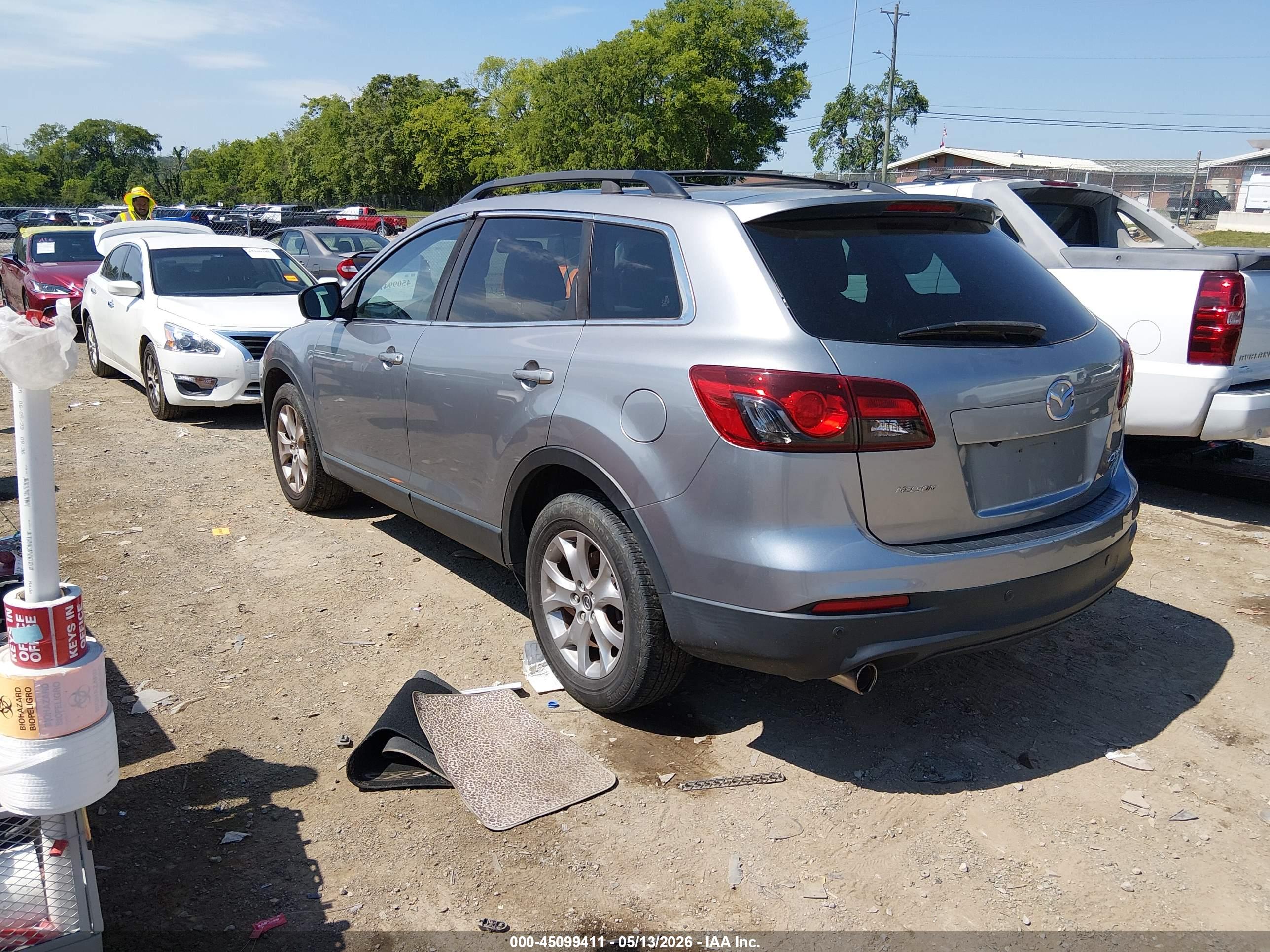 MAZDA CX-9 image 3