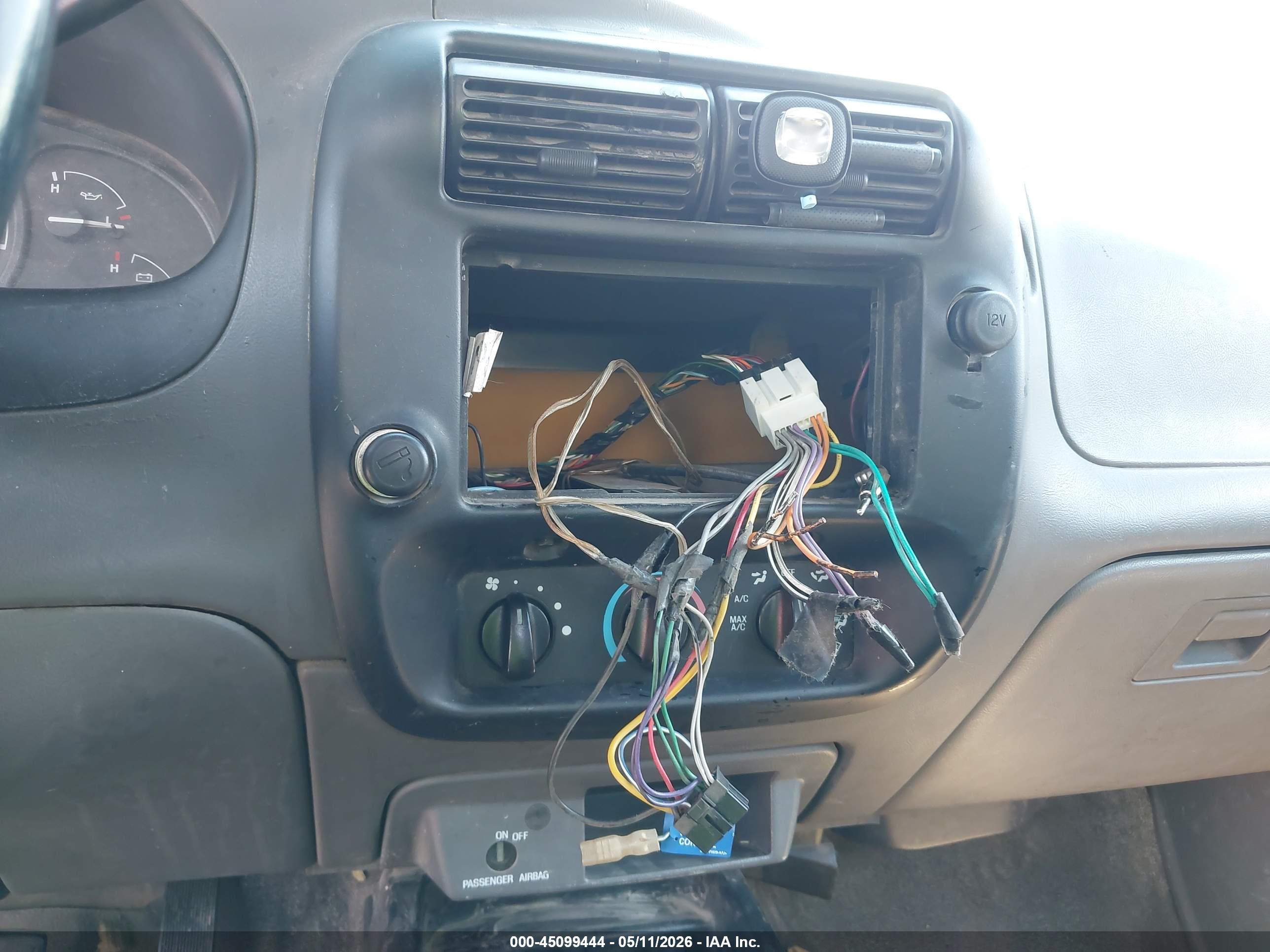 FORD RANGER image 6