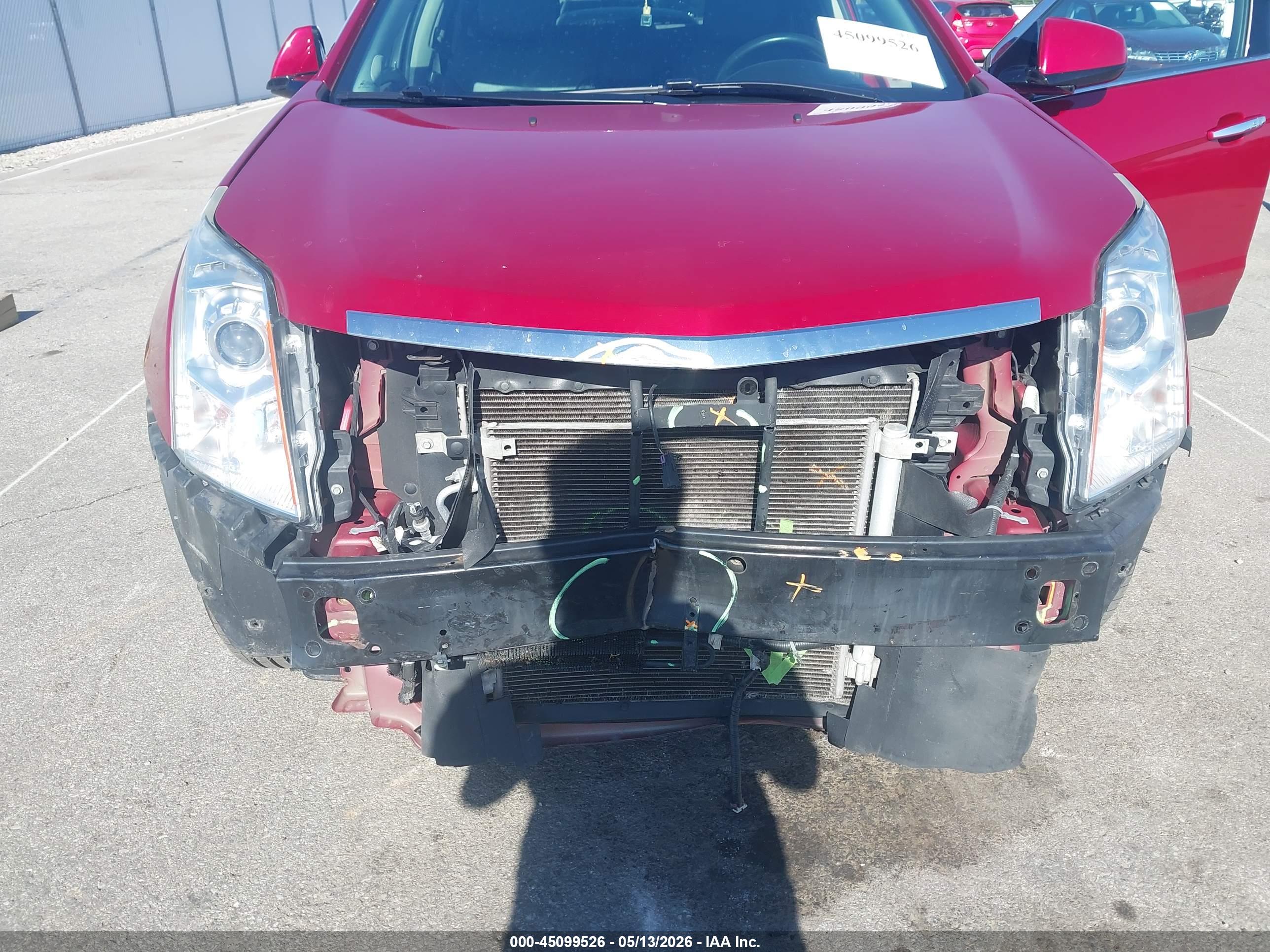 CADILLAC SRX image 6