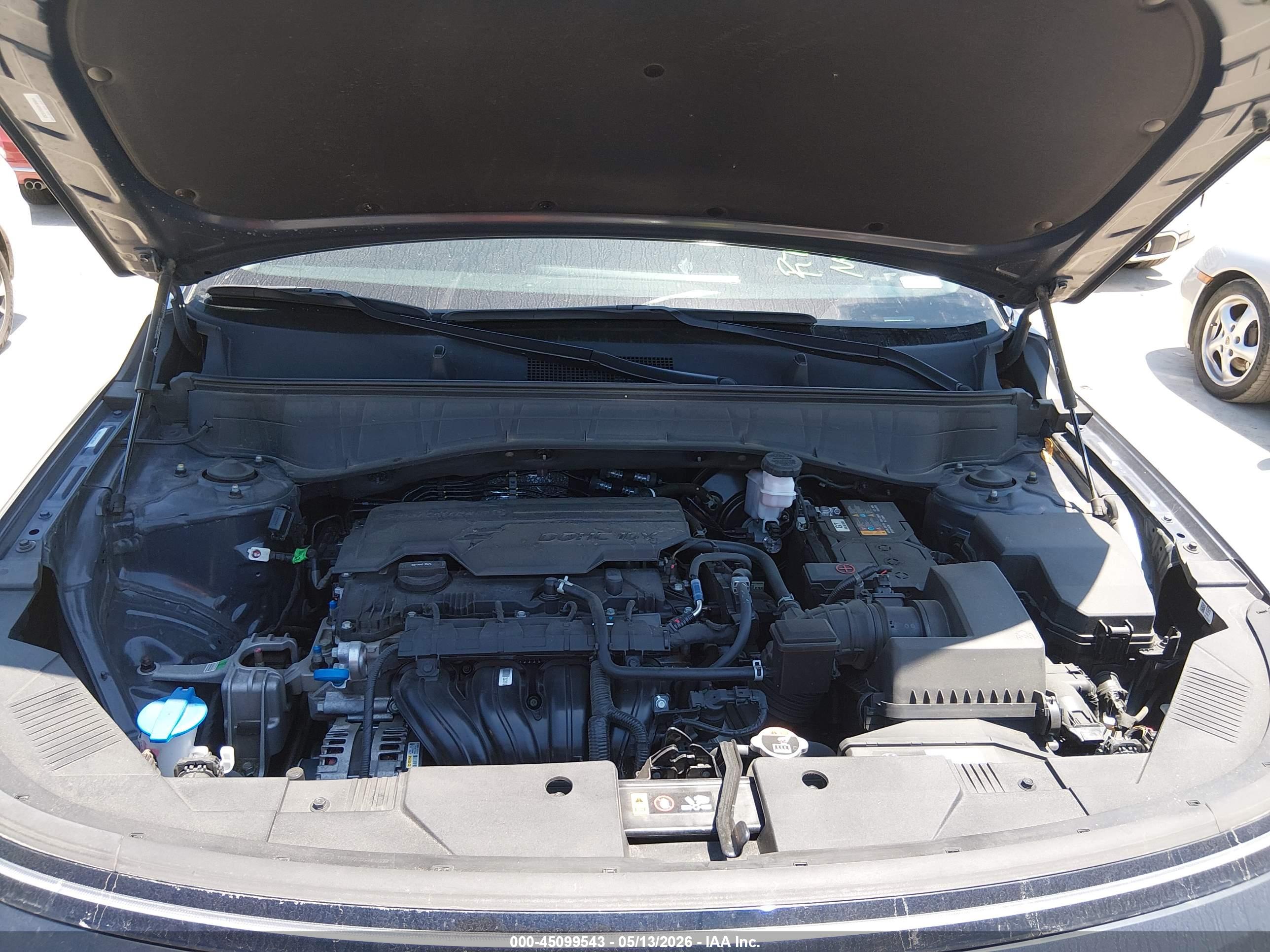 HYUNDAI KONA image 10