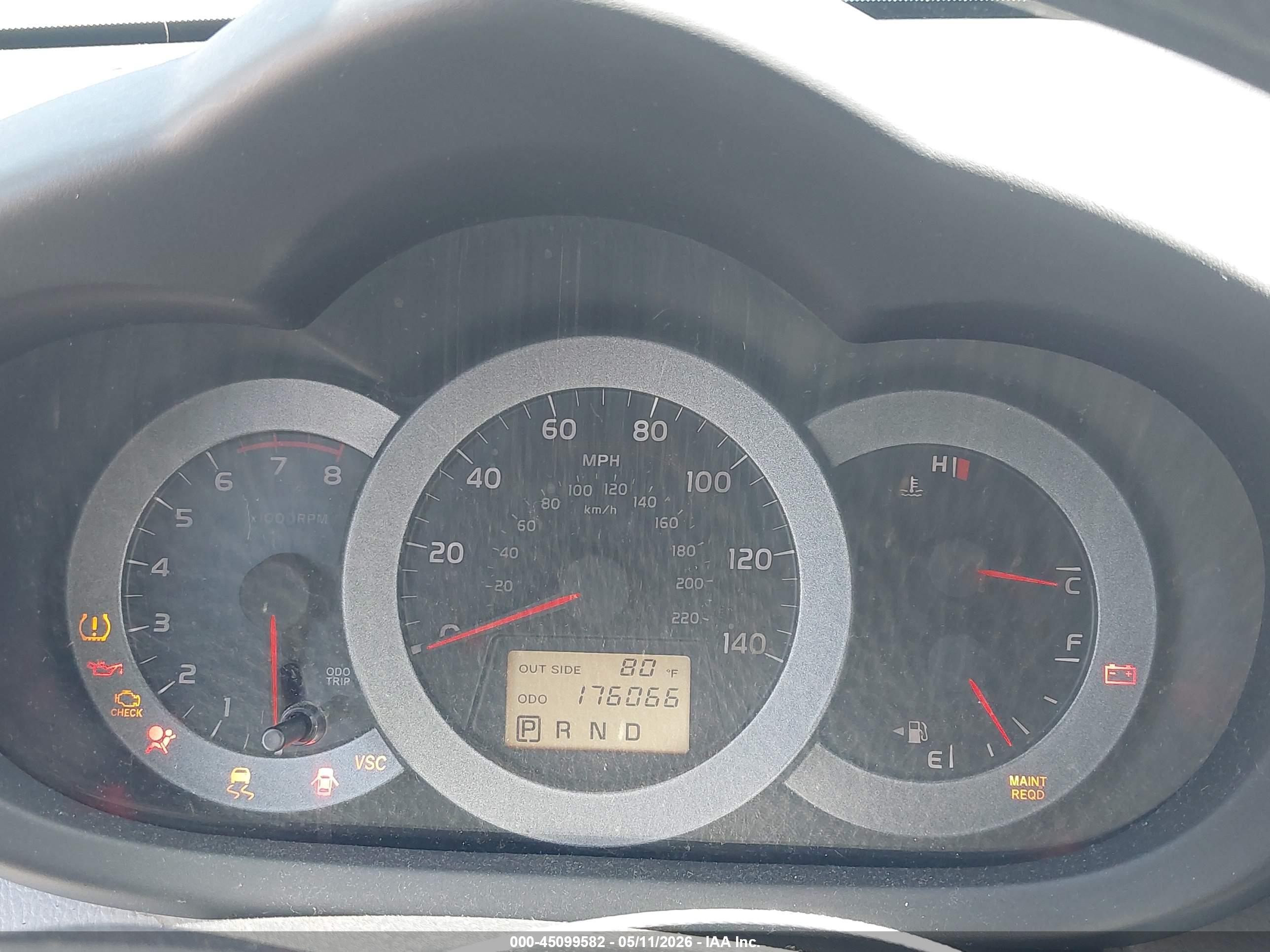 TOYOTA RAV4 image 7