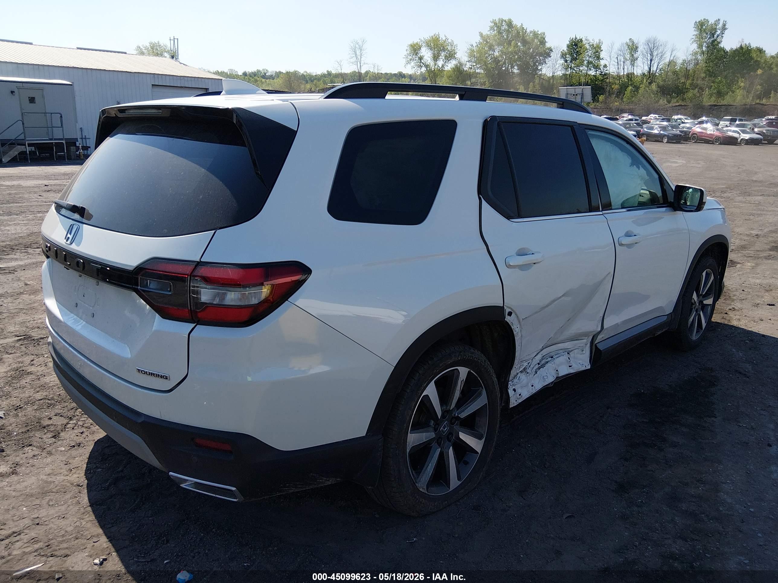 HONDA PILOT image 4