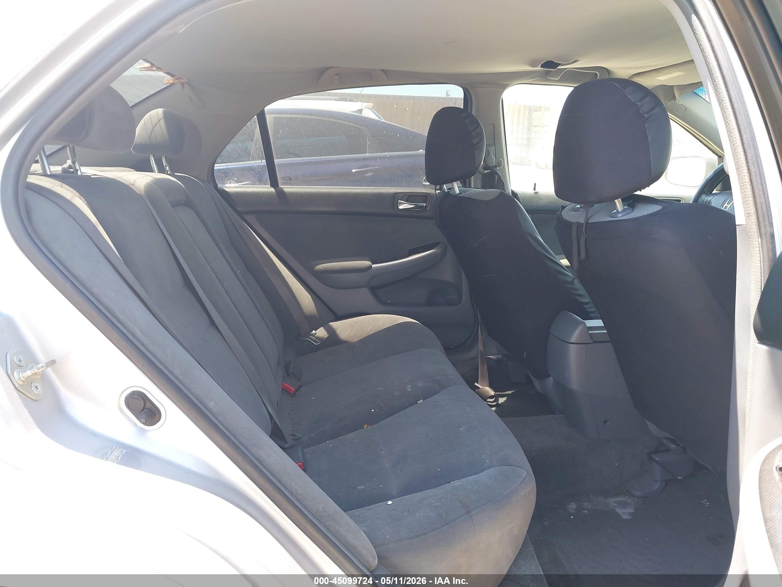 HONDA ACCORD image 8