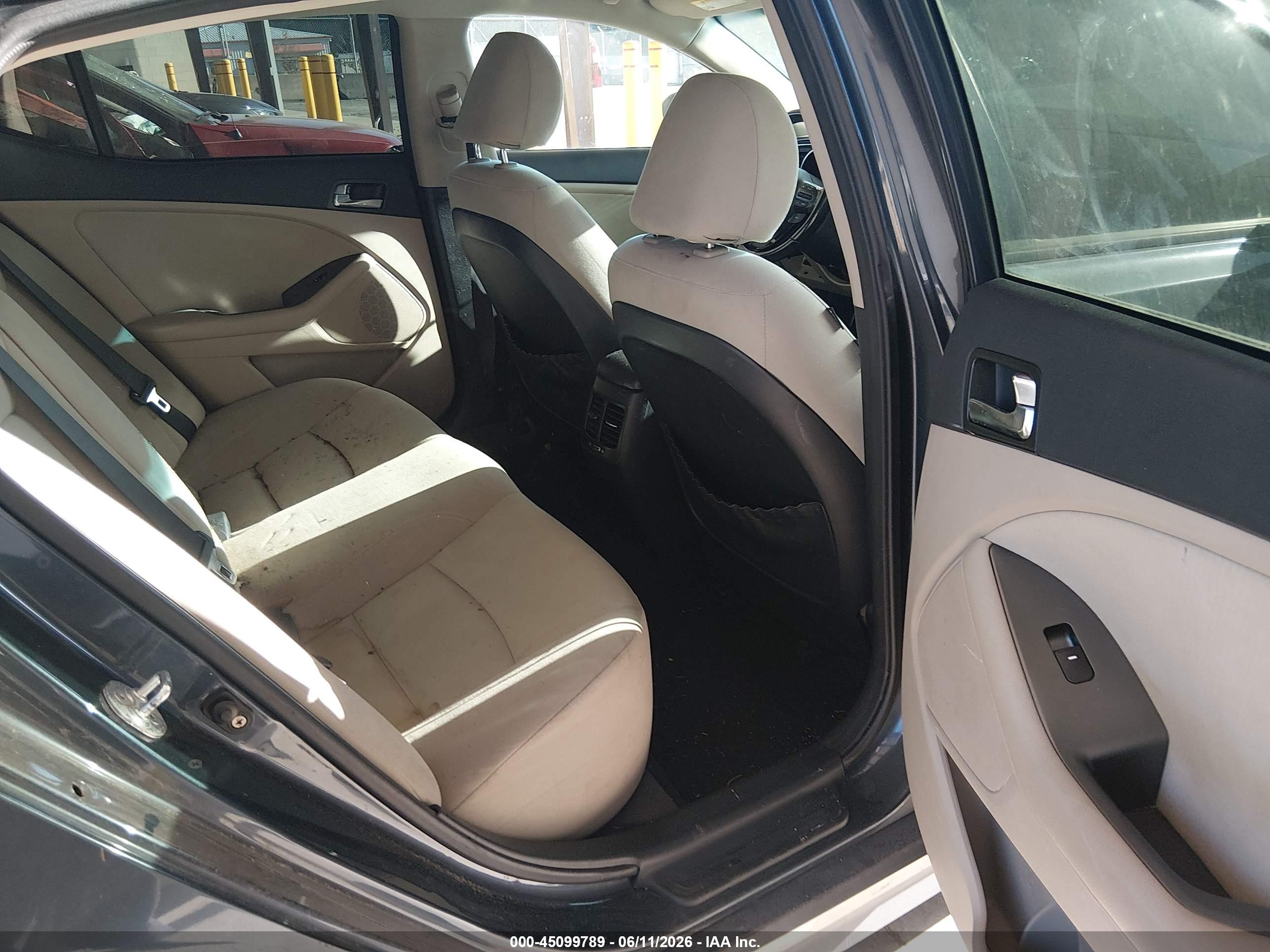 KIA OPTIMA image 8